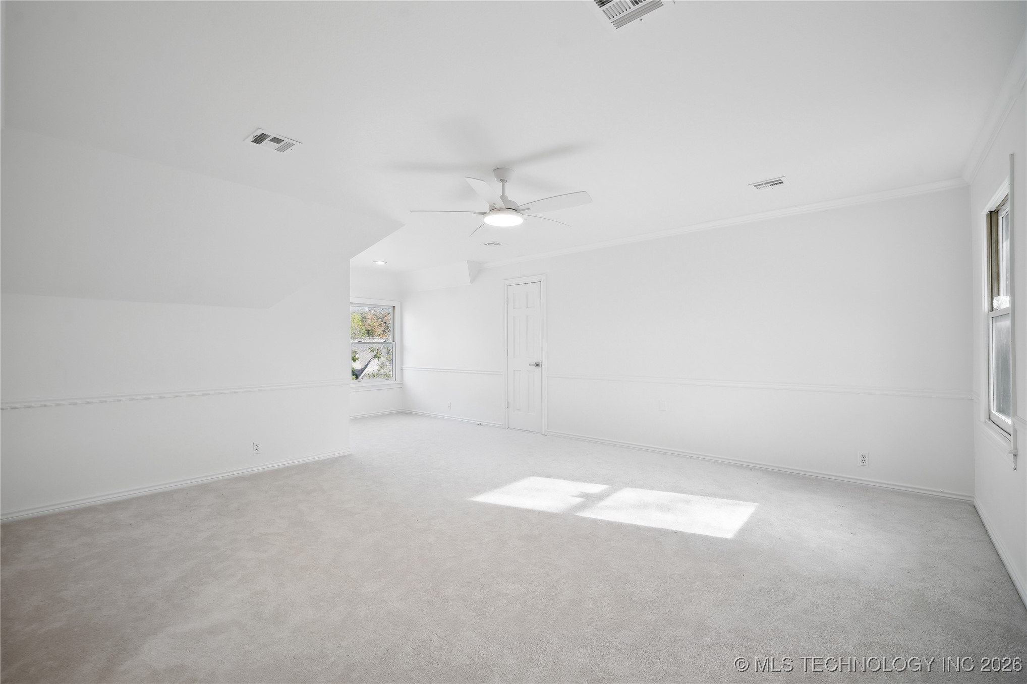 7951 S Hudson Place Property Photo 21