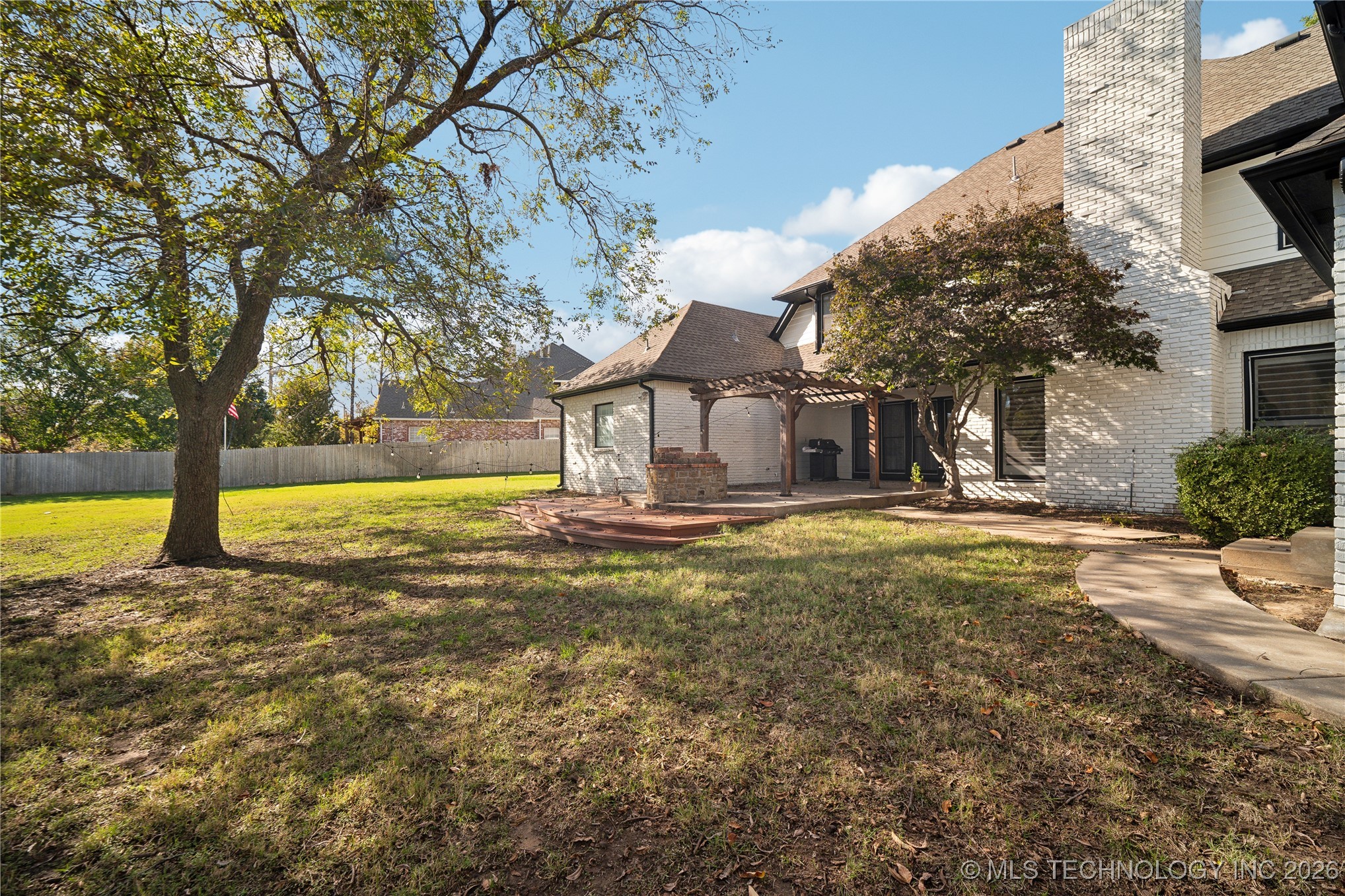 7951 S Hudson Place Property Photo 33