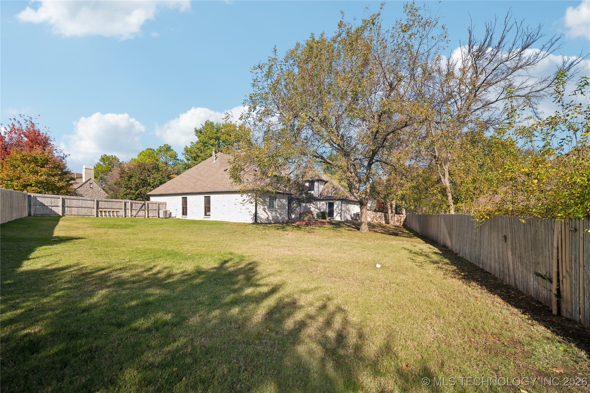 7951 S Hudson Place Property Photo 34