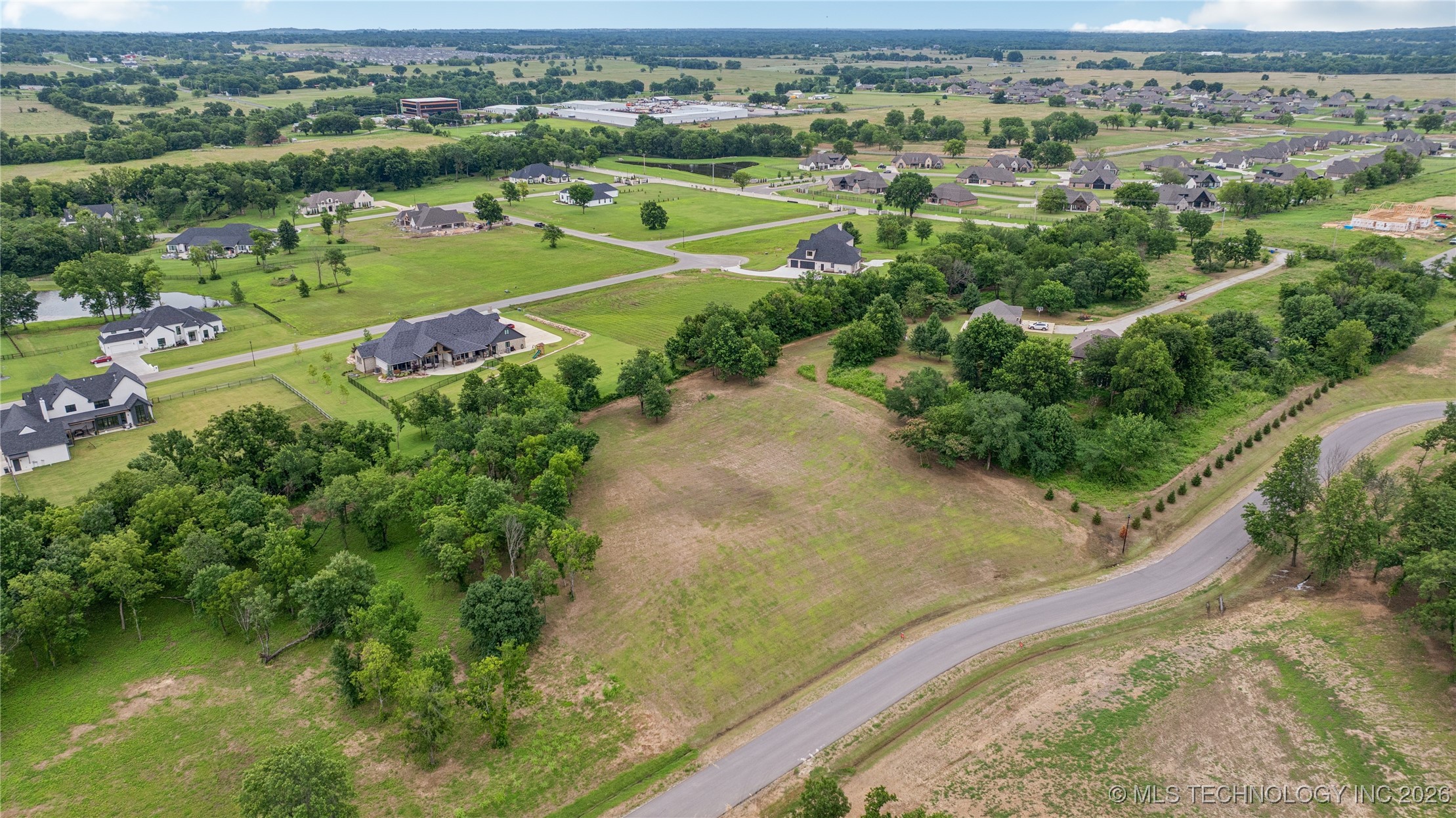 10931 S 216th East Avenue Property Photo 10