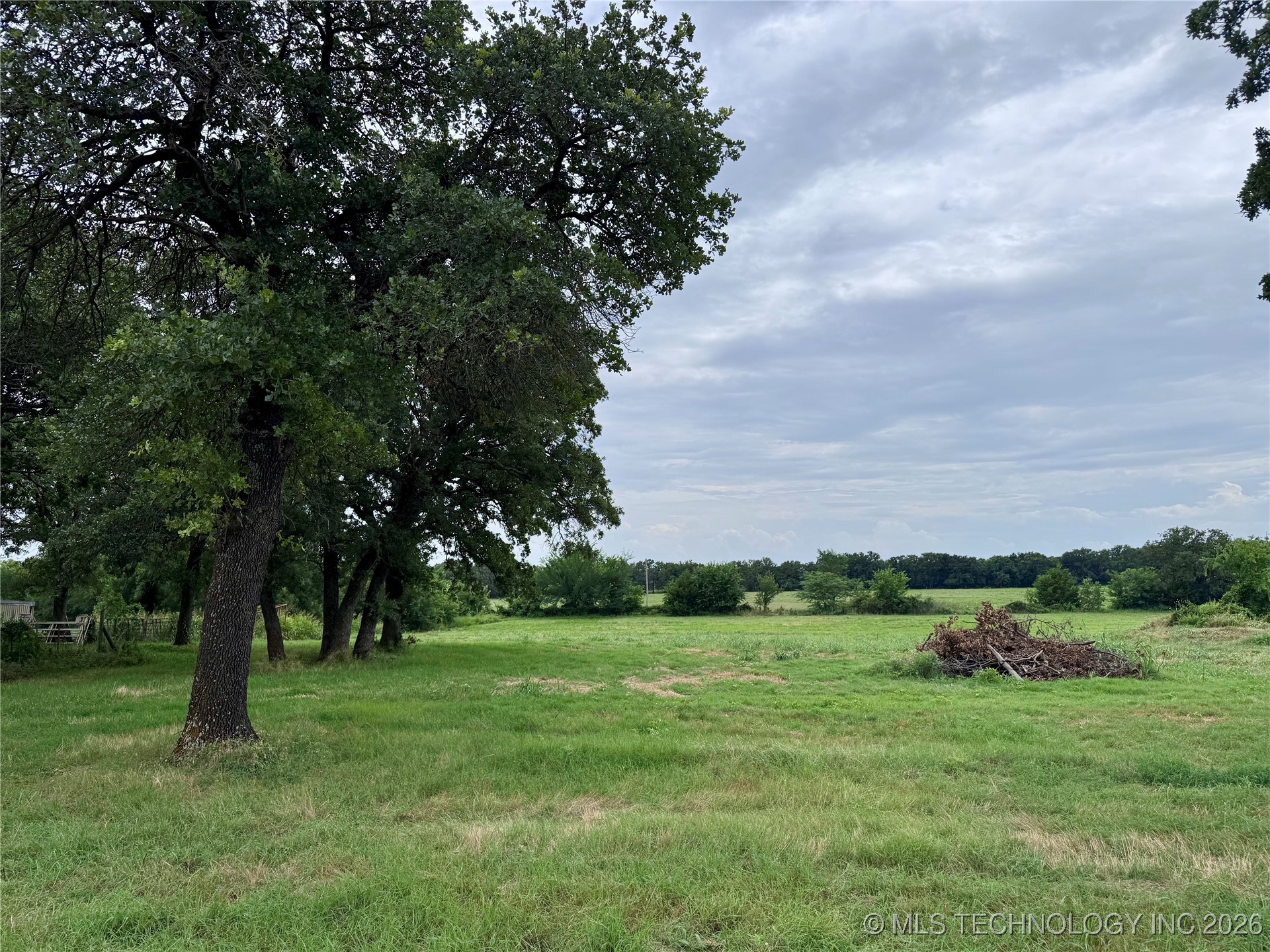 3695 No Man Road Property Photo 9