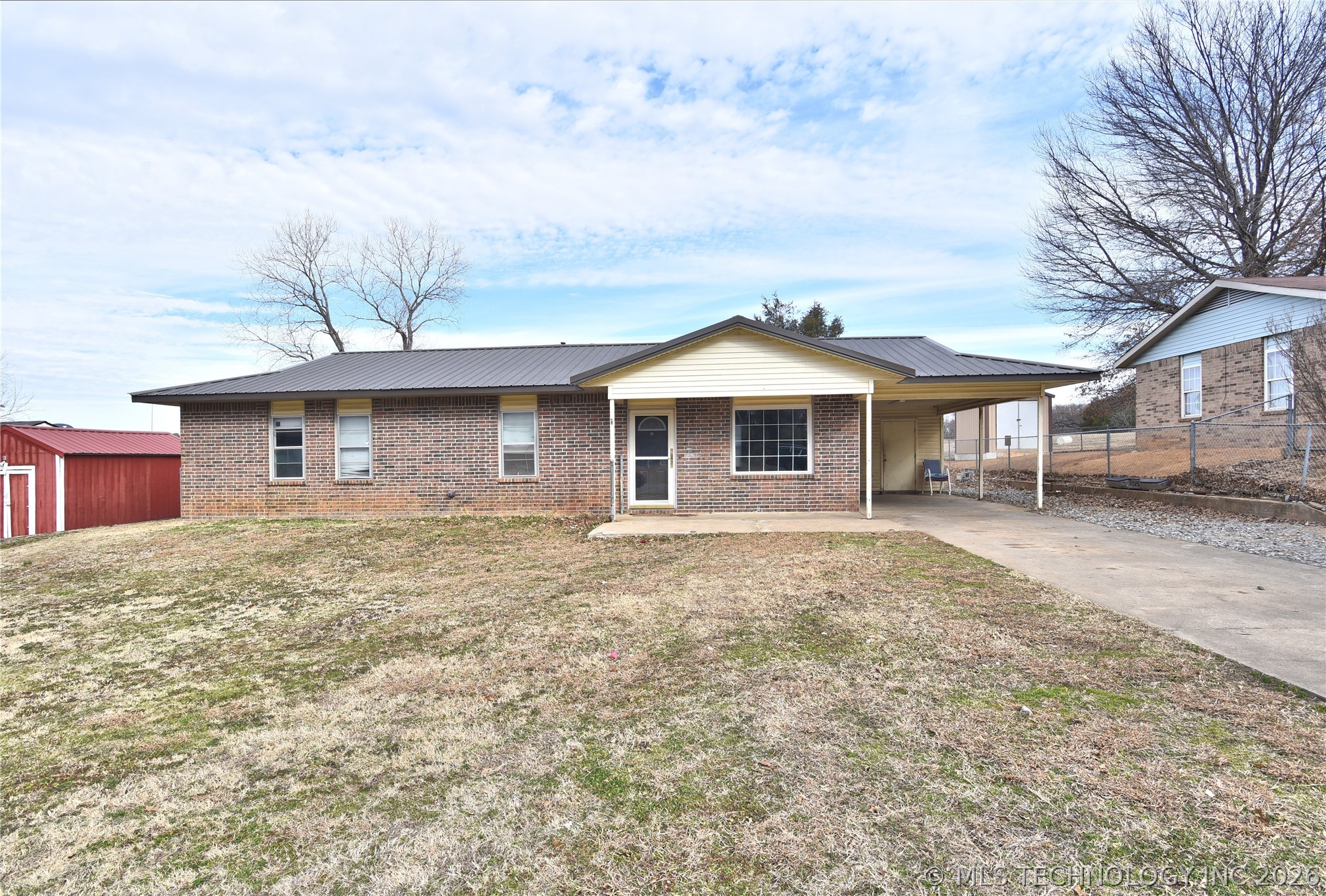 606 Straight Street Property Photo 1