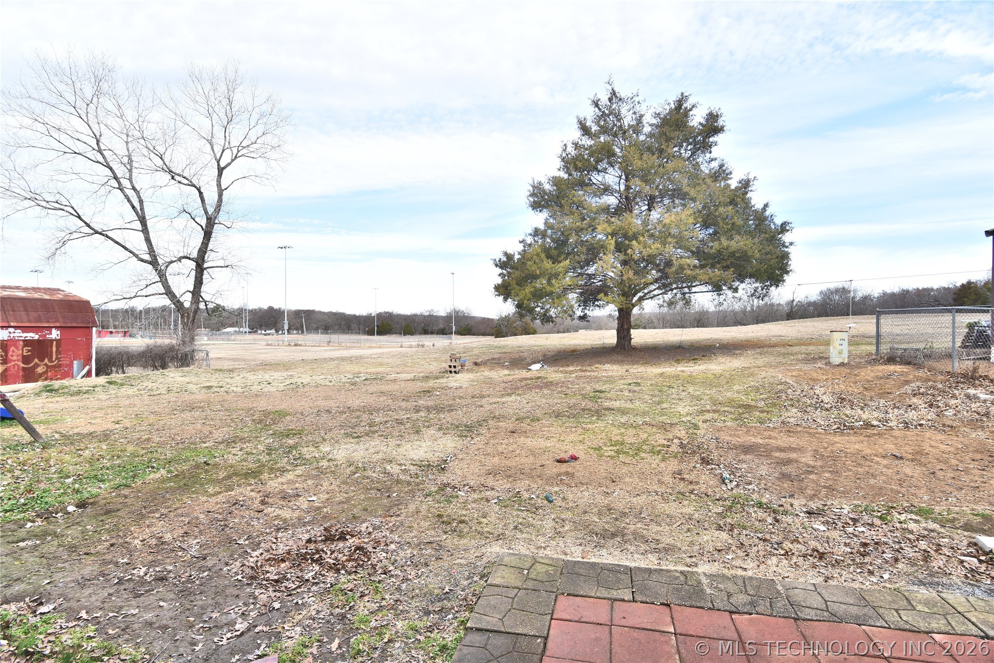 606 Straight Street Property Photo 24