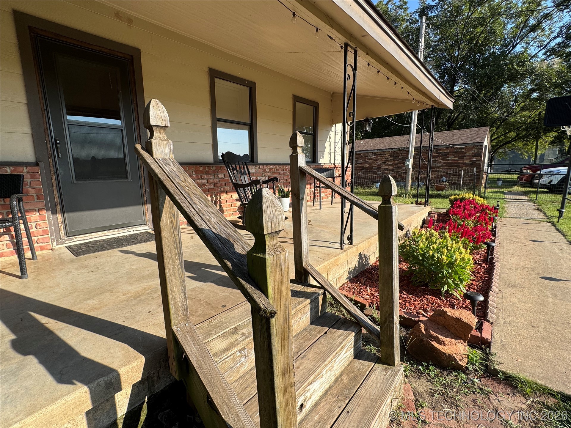 17405 S Garnett Road Property Photo 4