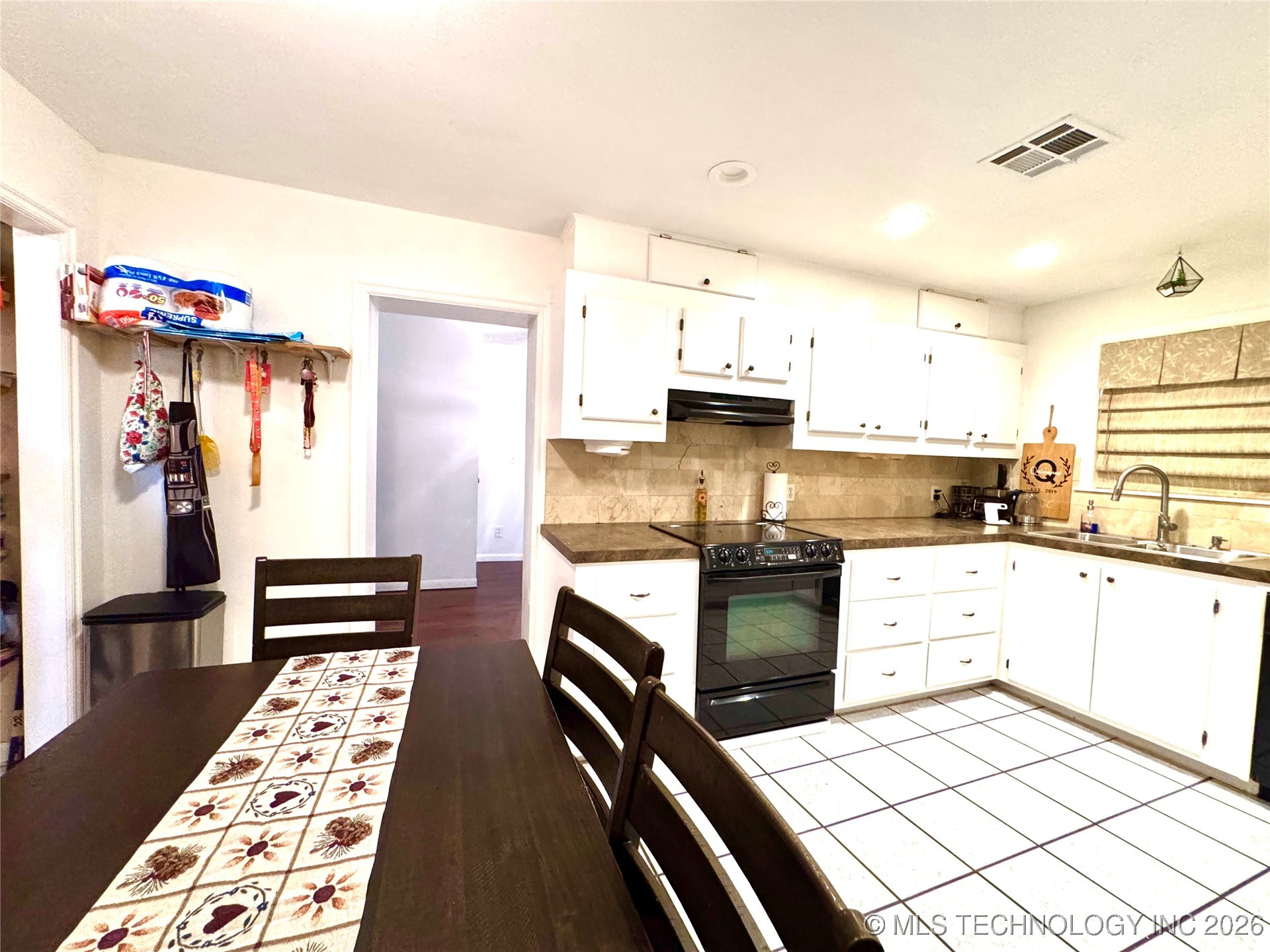 17405 S Garnett Road Property Photo 29