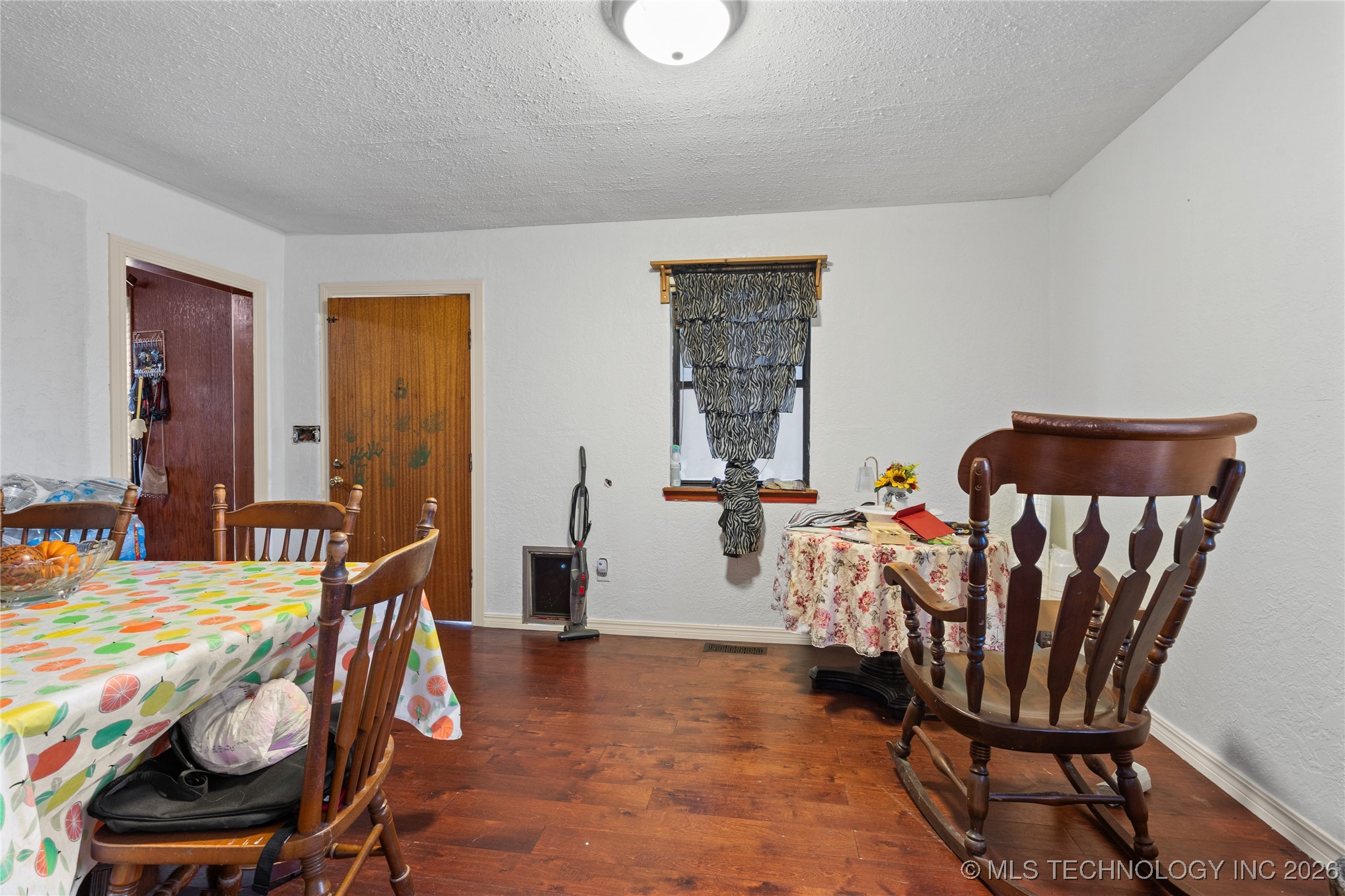 708 Ne A Street Property Photo 12