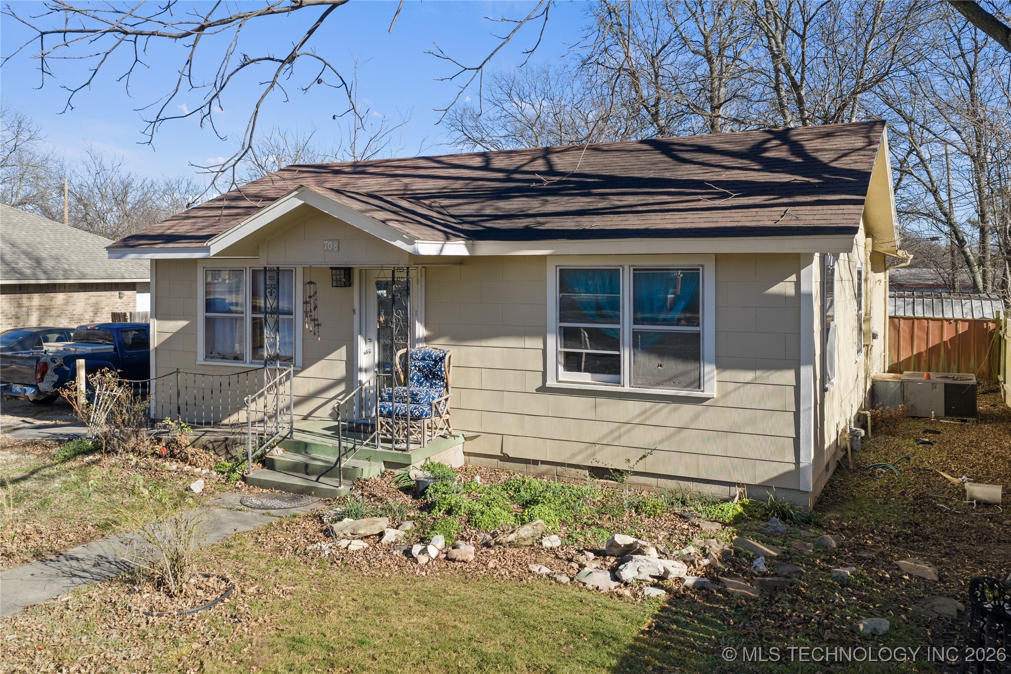 708 Ne A Street Property Photo 21