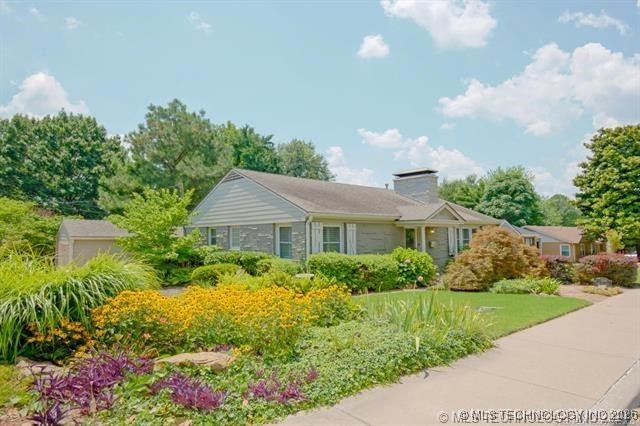 1648 E 36th Street Property Photo 2