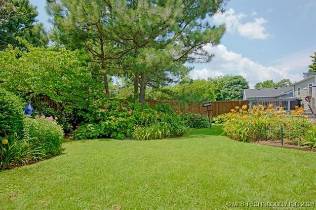 1648 E 36th Street Property Photo 25