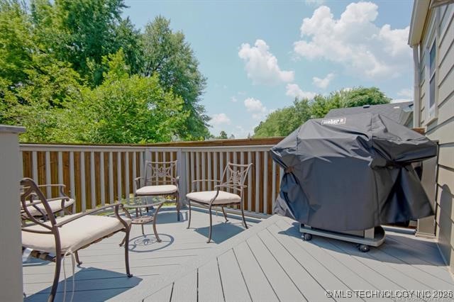 1648 E 36th Street Property Photo 34