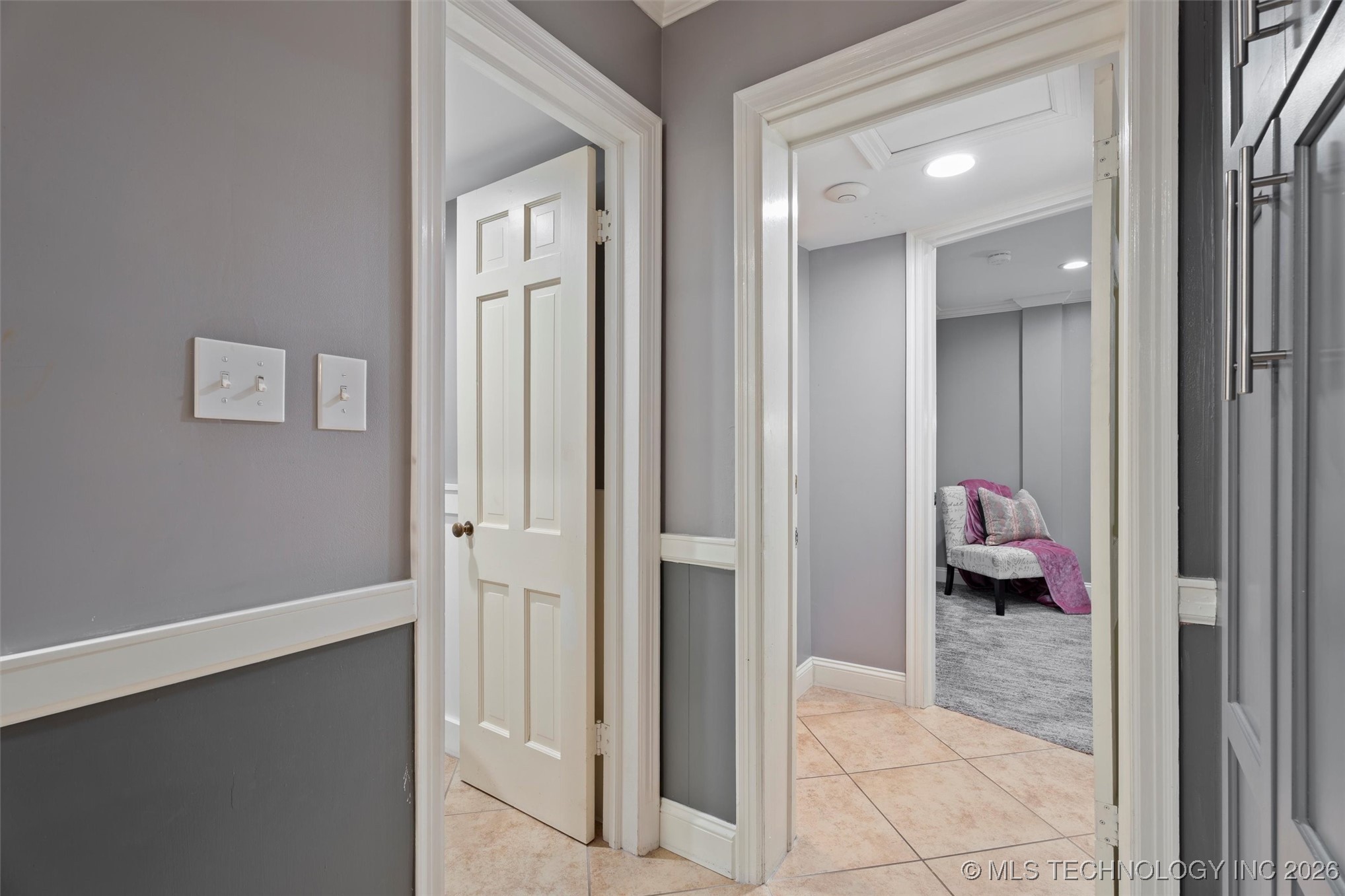 221 E 18th Street Property Photo 18