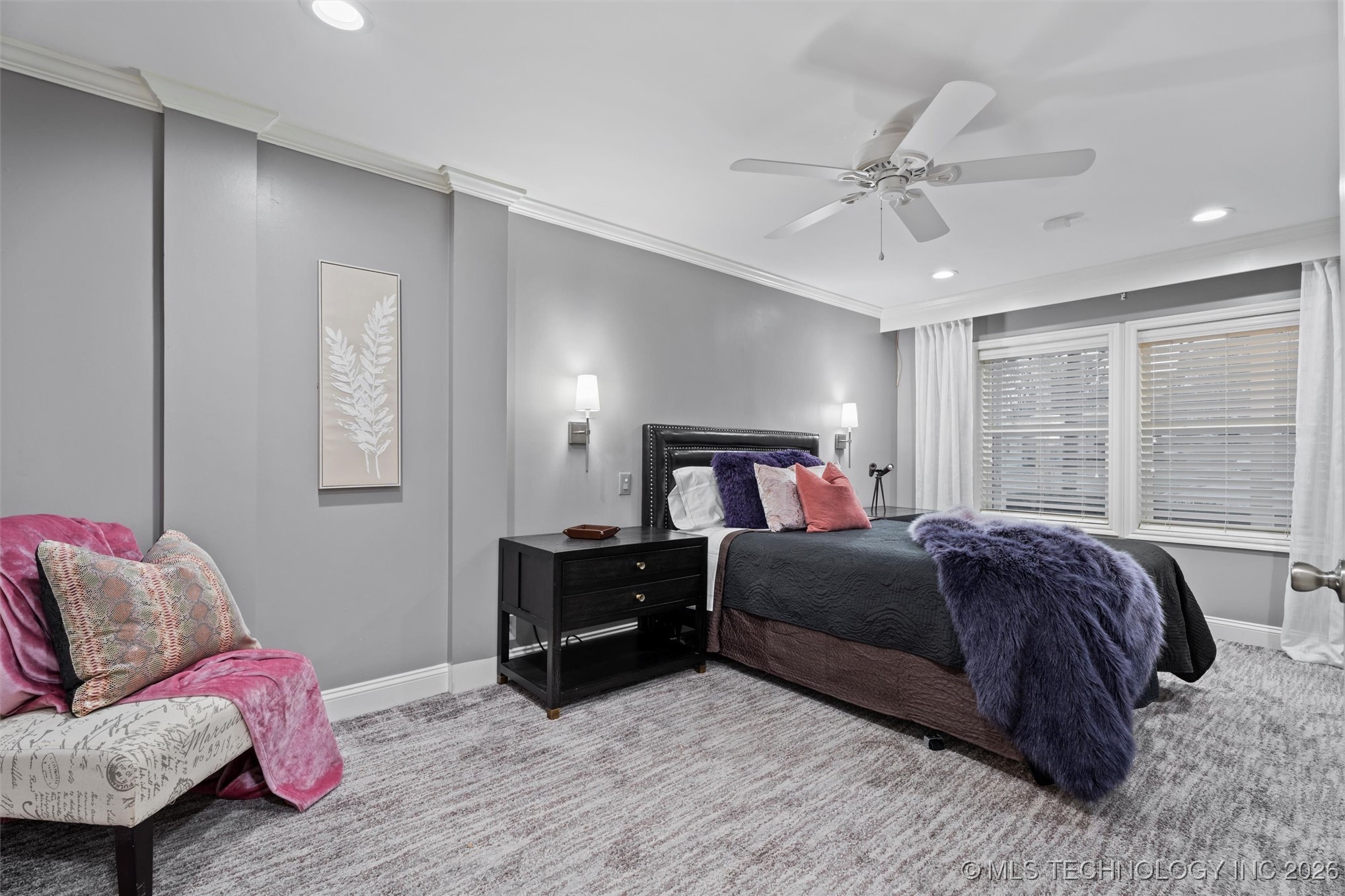 221 E 18th Street Property Photo 20