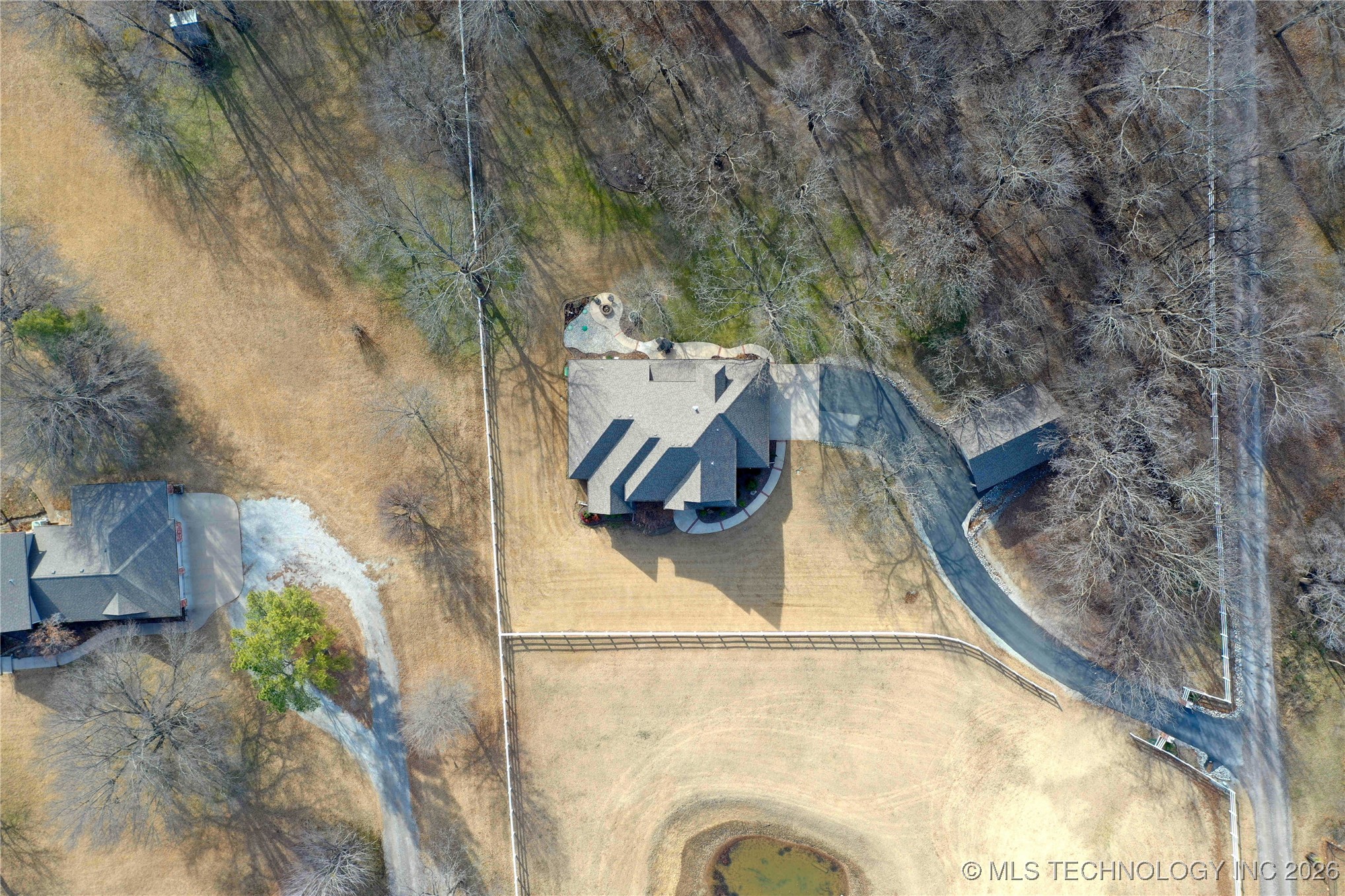 2325 W Lowry Road Property Photo 49