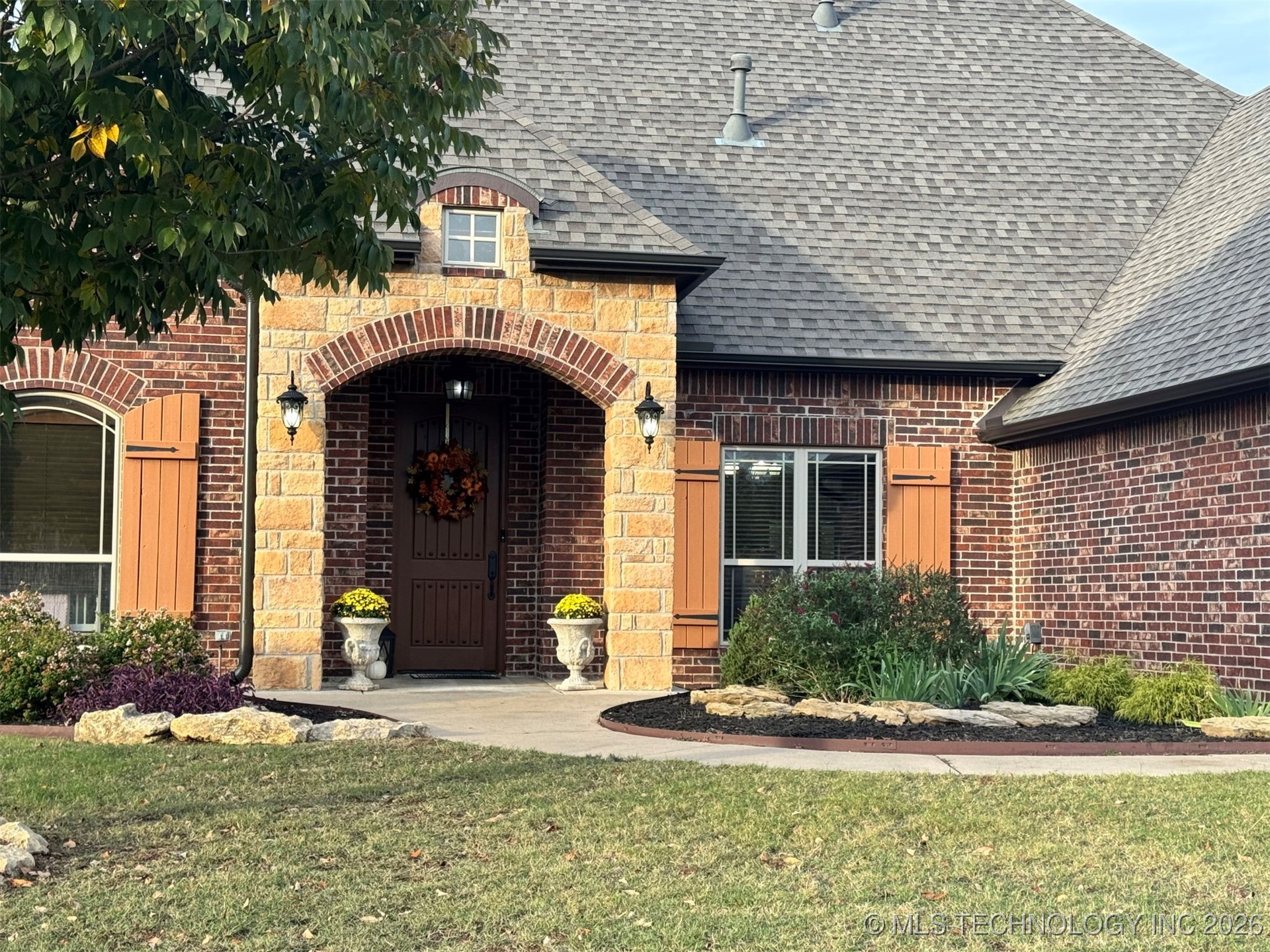 14824 E 148th Street North Property Photo 1