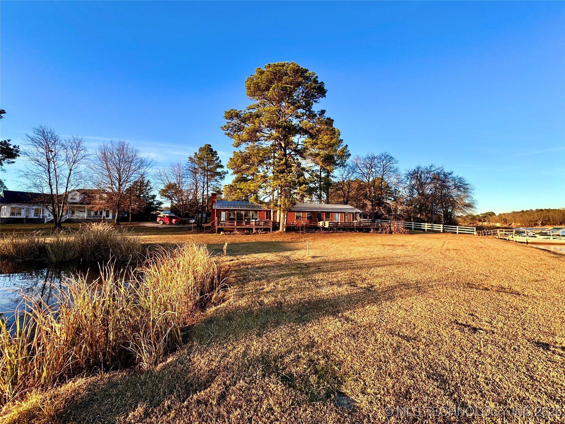 1115 Lake Lane Property Photo 21