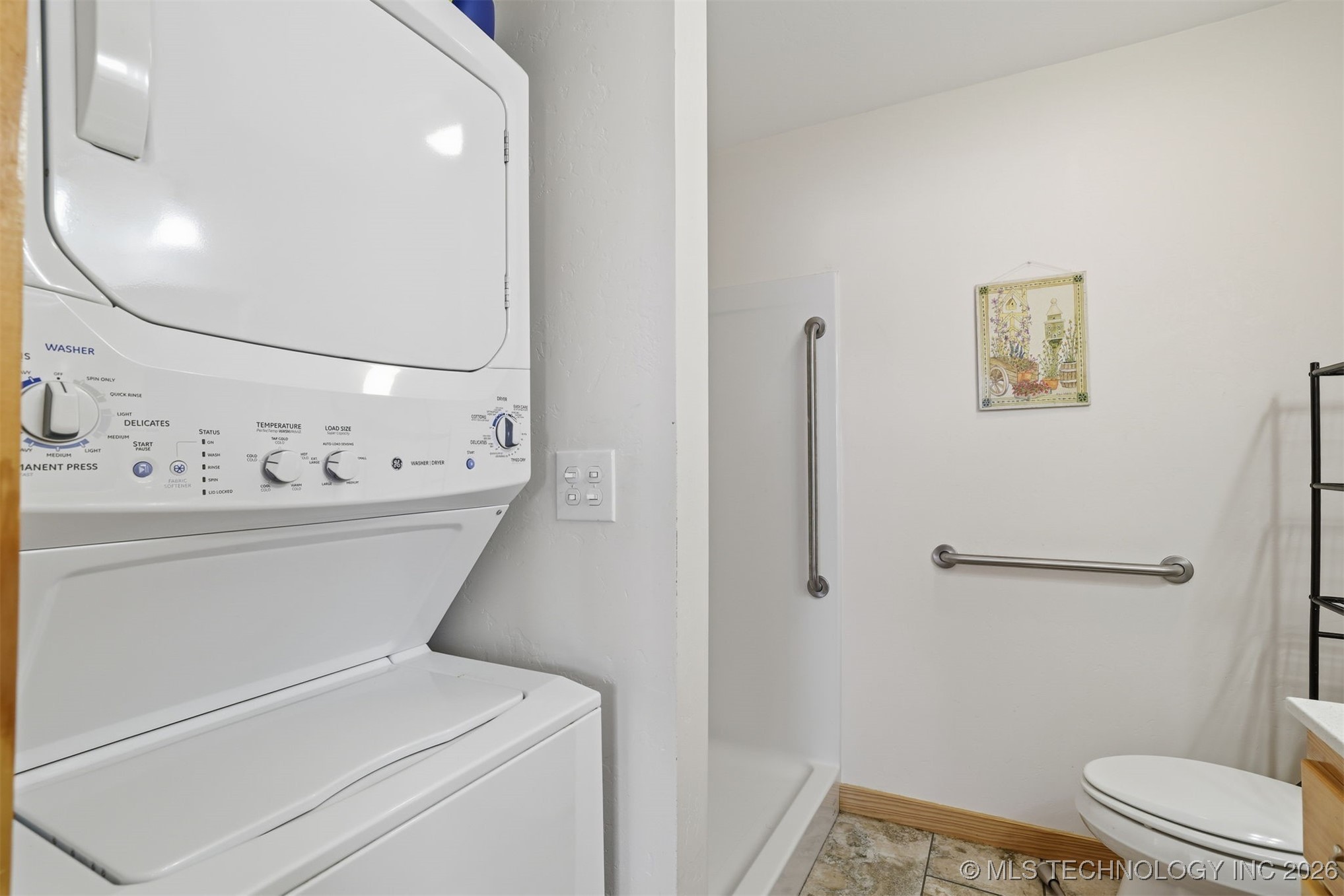 1115 Lake Lane Property Photo 28