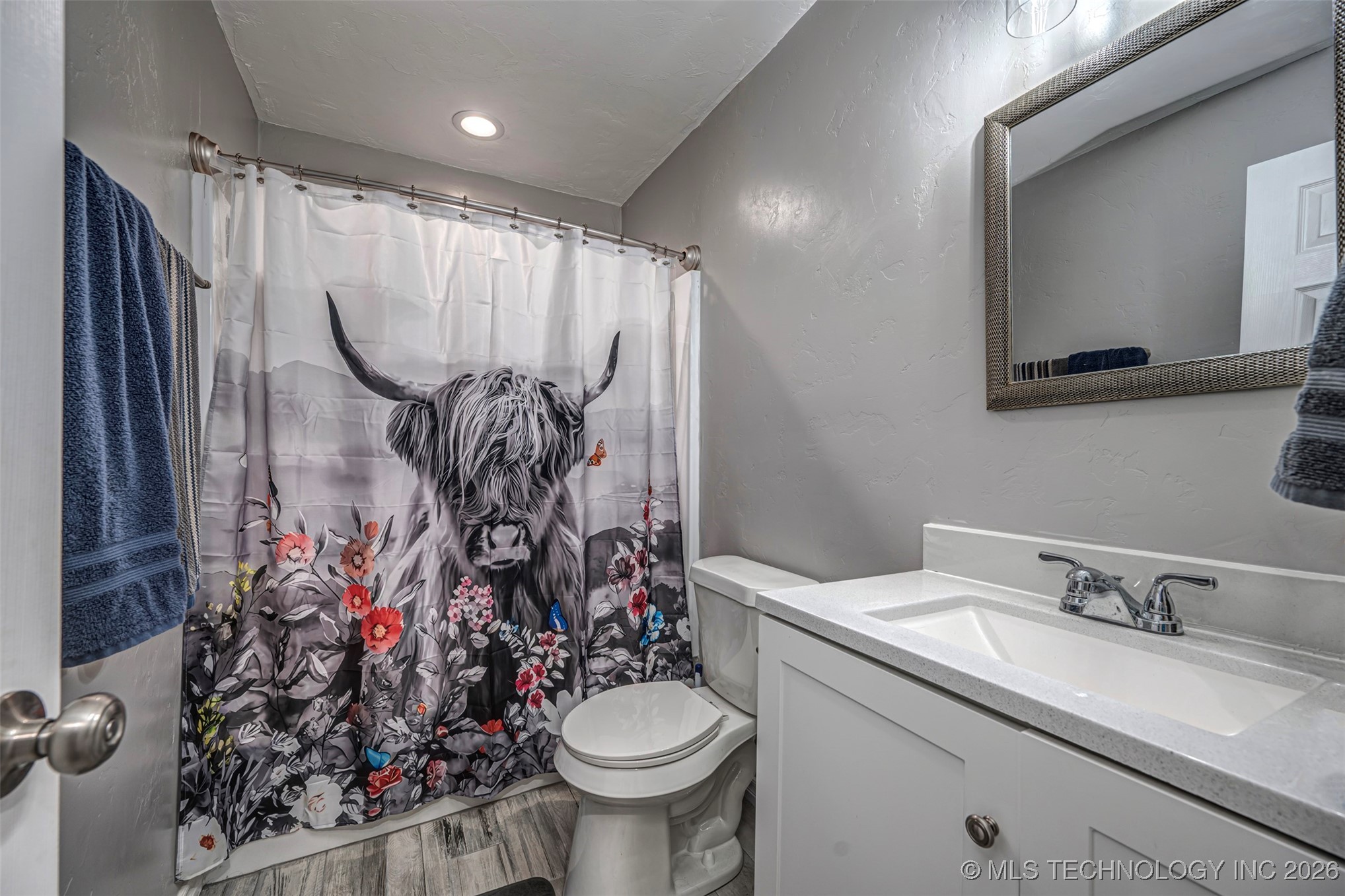 604 E Broadway Property Photo 13