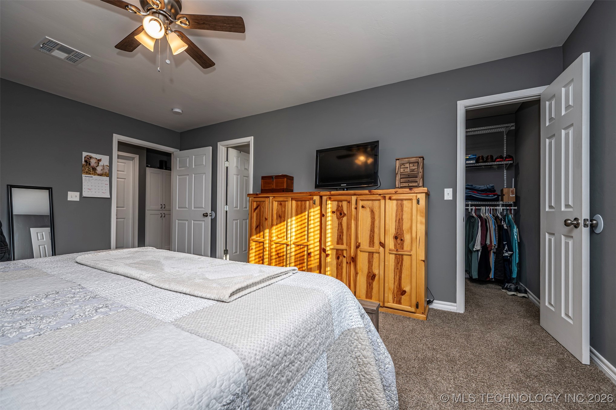 604 E Broadway Property Photo 17