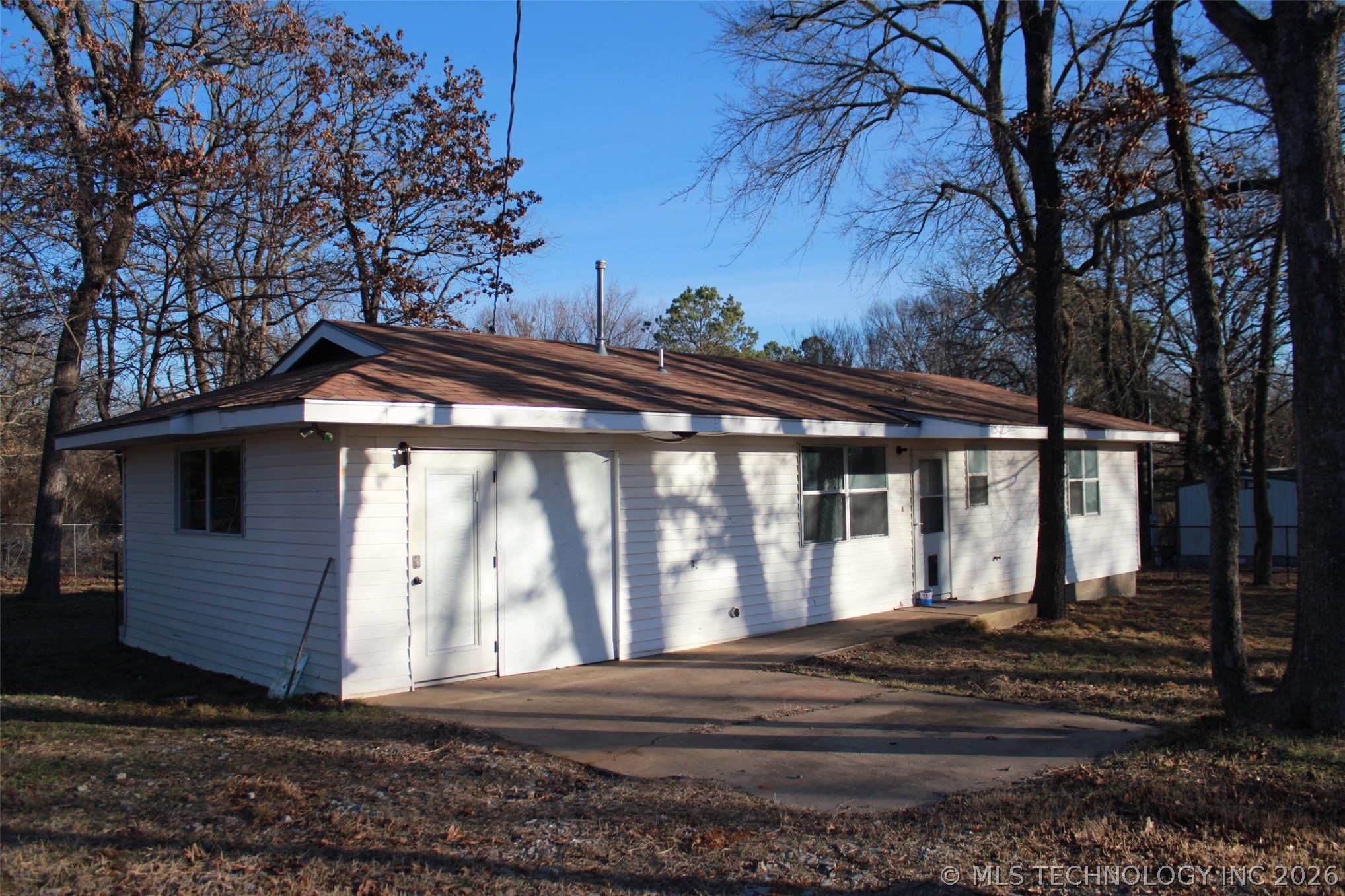 13105 E Pine Ridge Property Photo 1