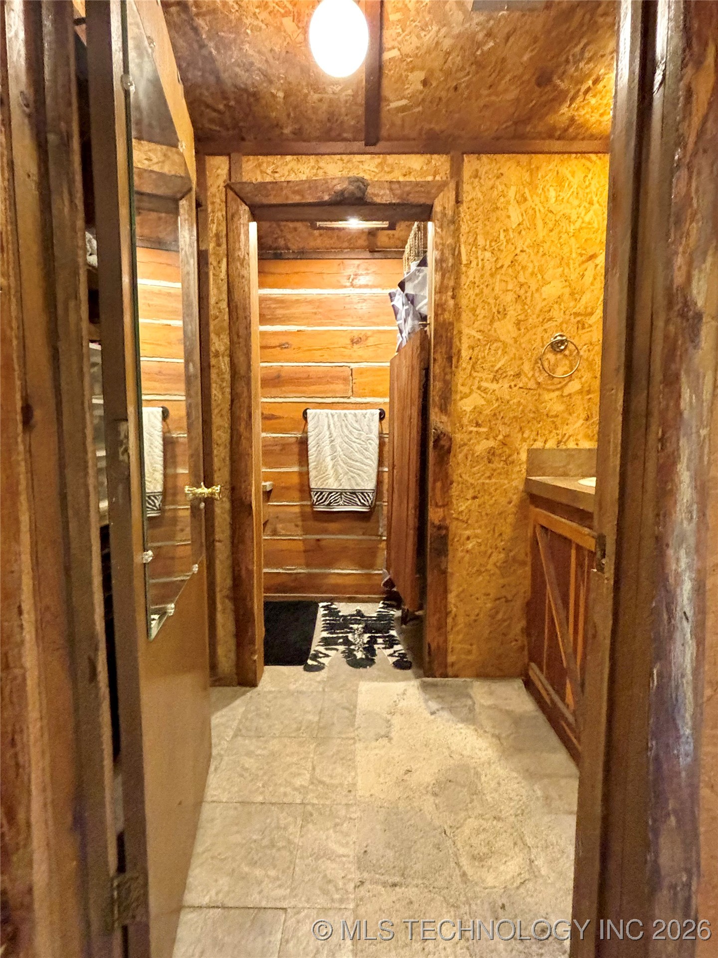 21170 S 270 Road Property Photo 13