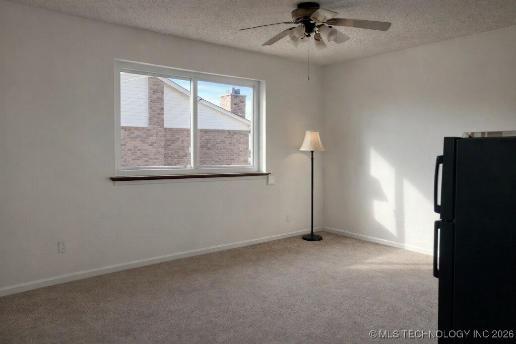 2911 E Augusta Avenue Property Photo 14