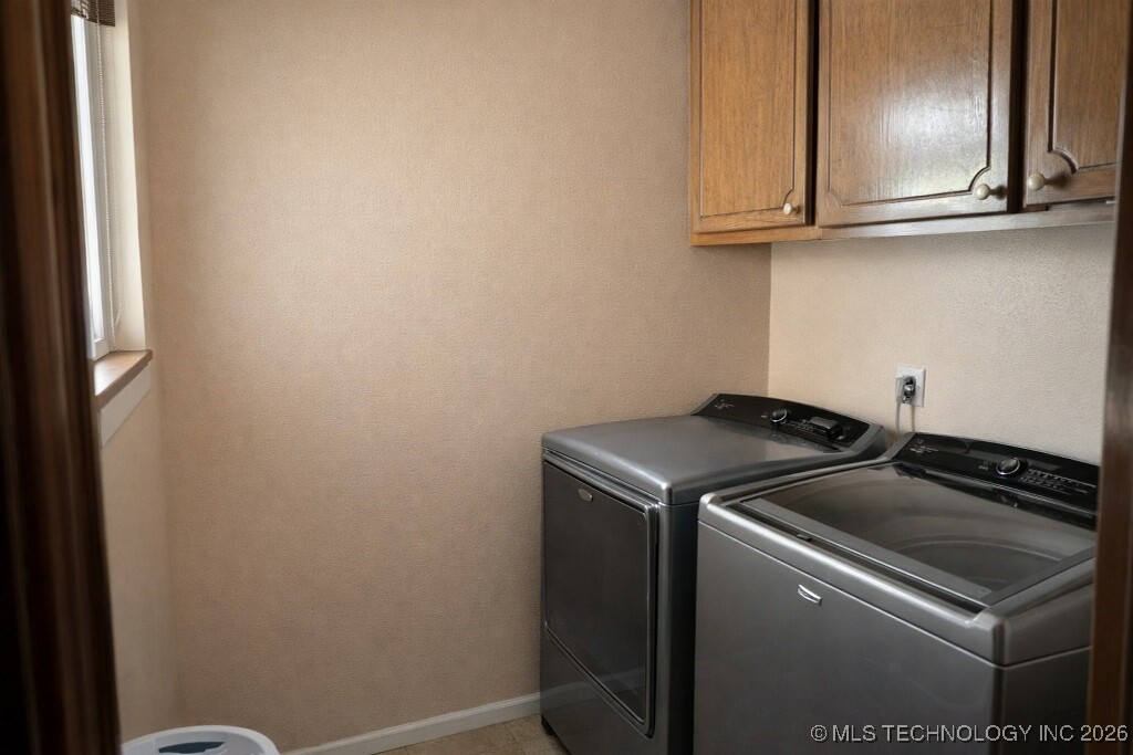 2911 E Augusta Avenue Property Photo 15