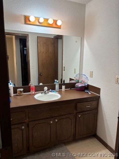 2911 E Augusta Avenue Property Photo 23