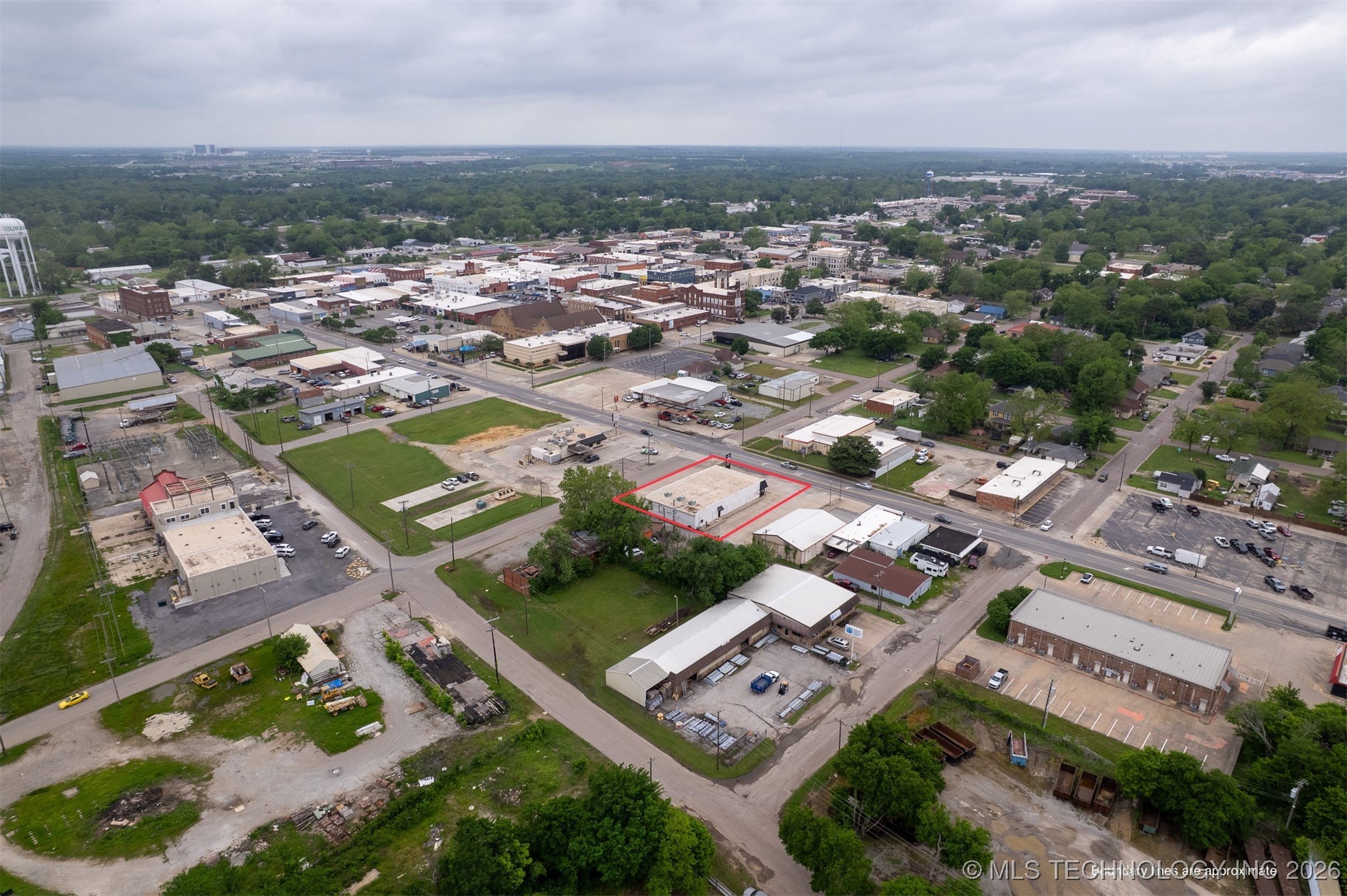 402 N 1st Property Photo 39