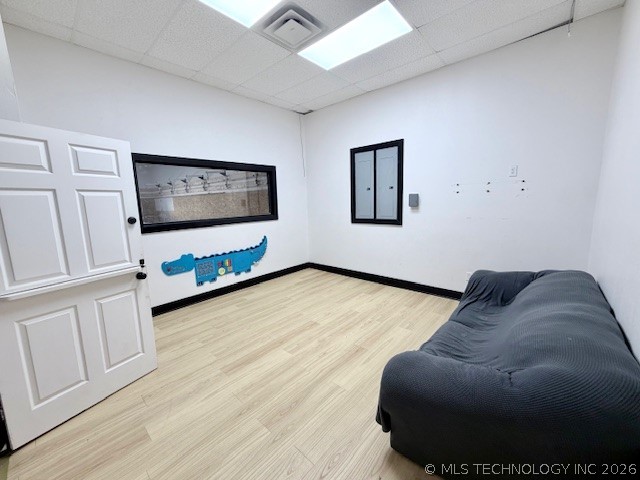 402 N 1st Property Photo 13