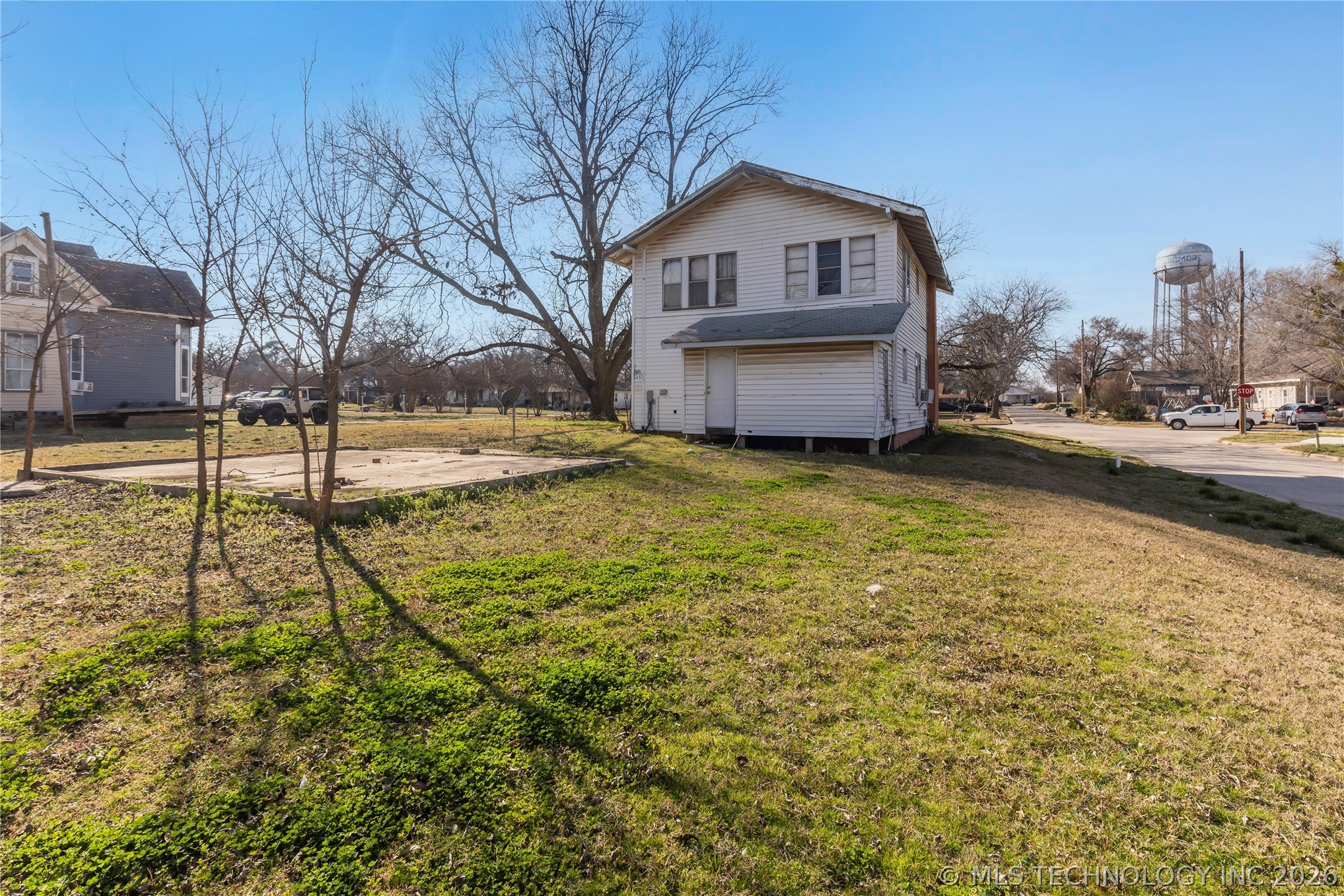 602 C Street Se Property Photo 4