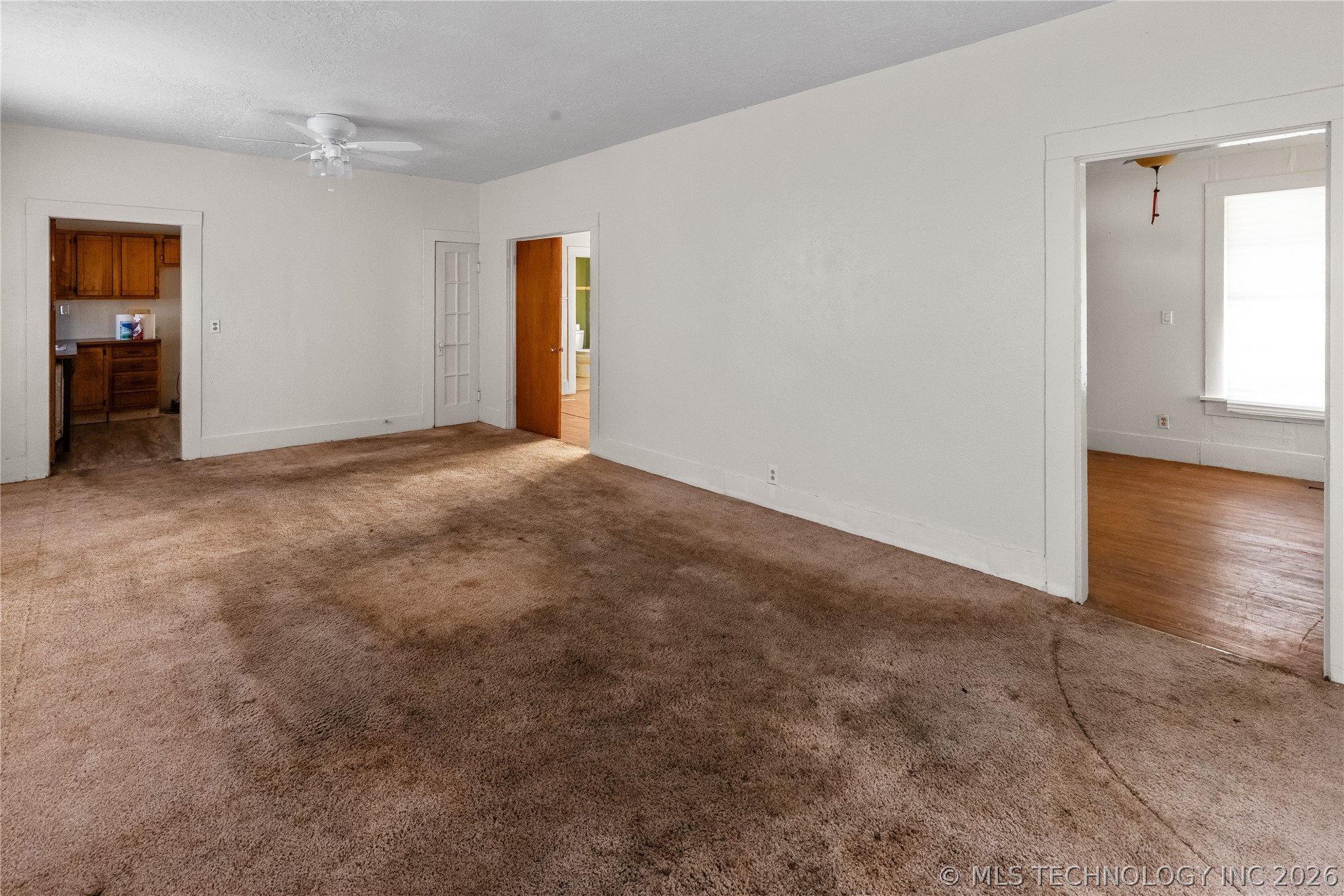 602 C Street Se Property Photo 8