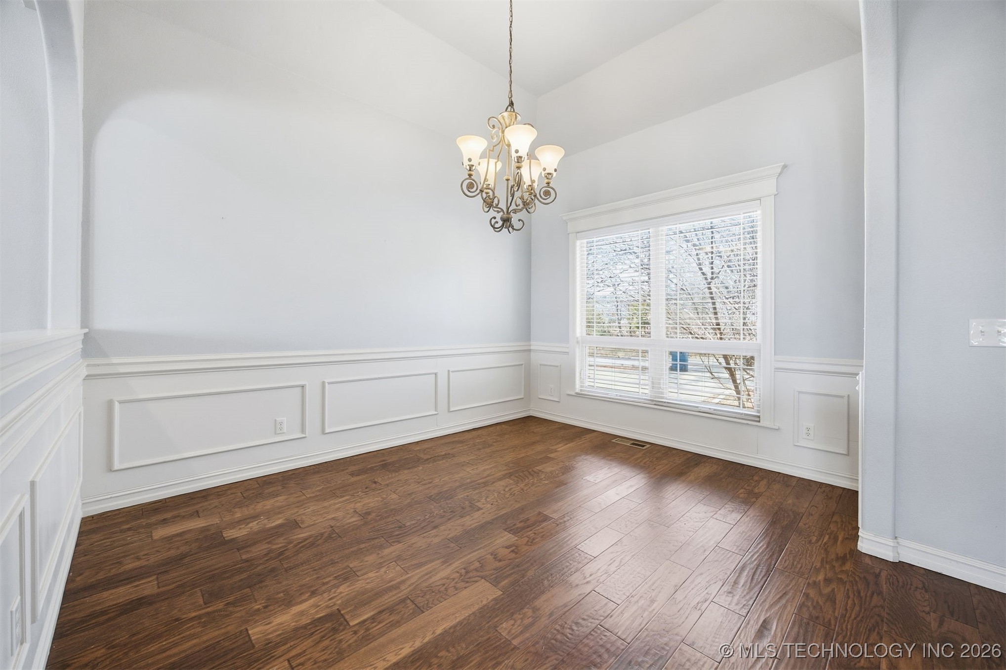 2508 S 14th Street Property Photo 9