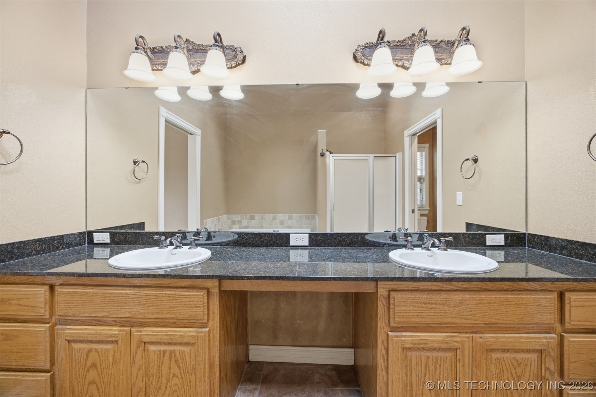 2508 S 14th Street Property Photo 27