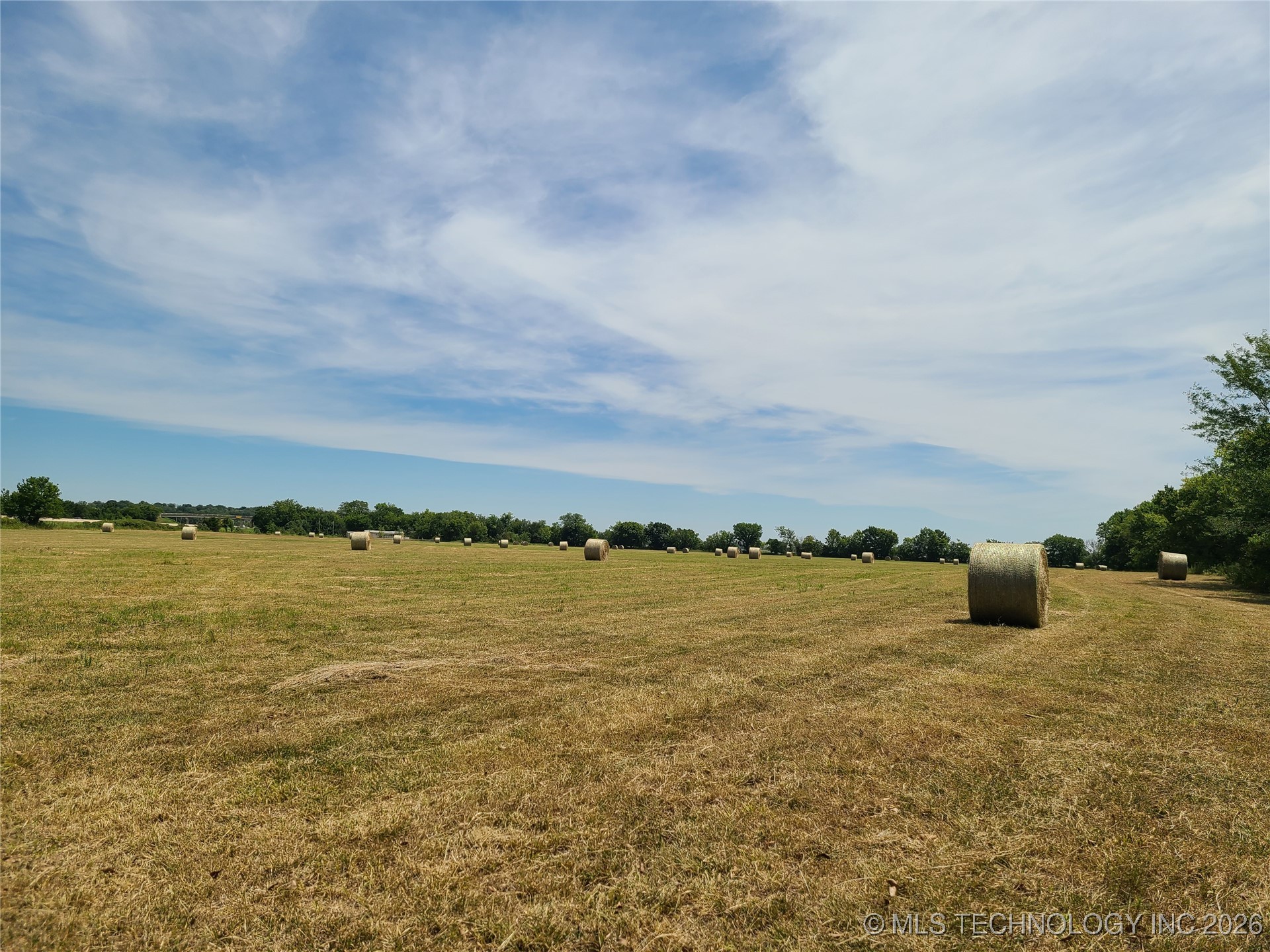 3165 W 370 Road Property Photo 4