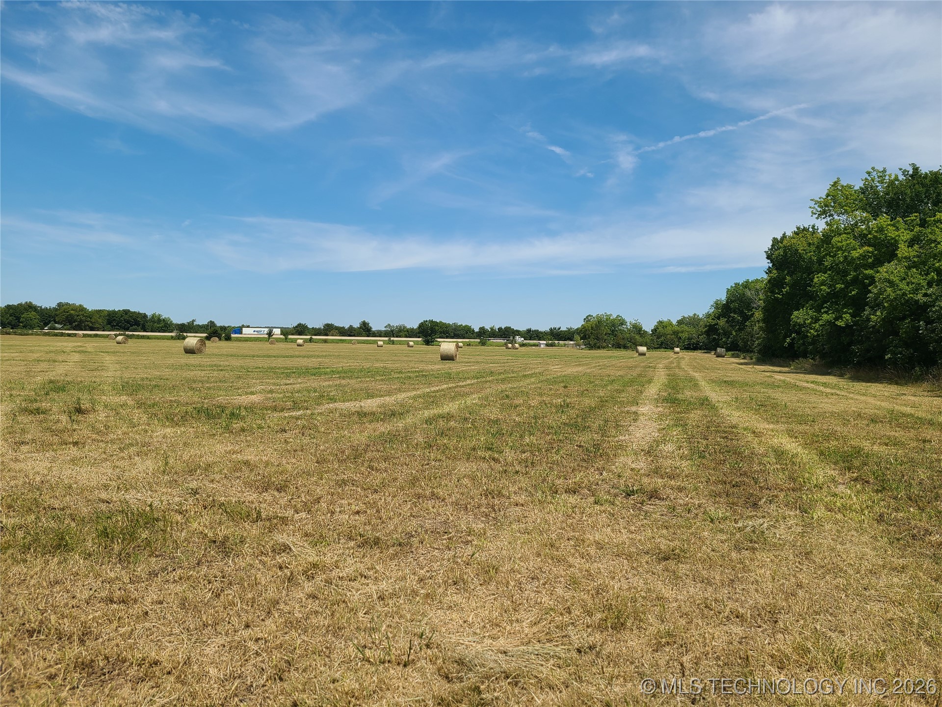 3165 W 370 Road Property Photo 7