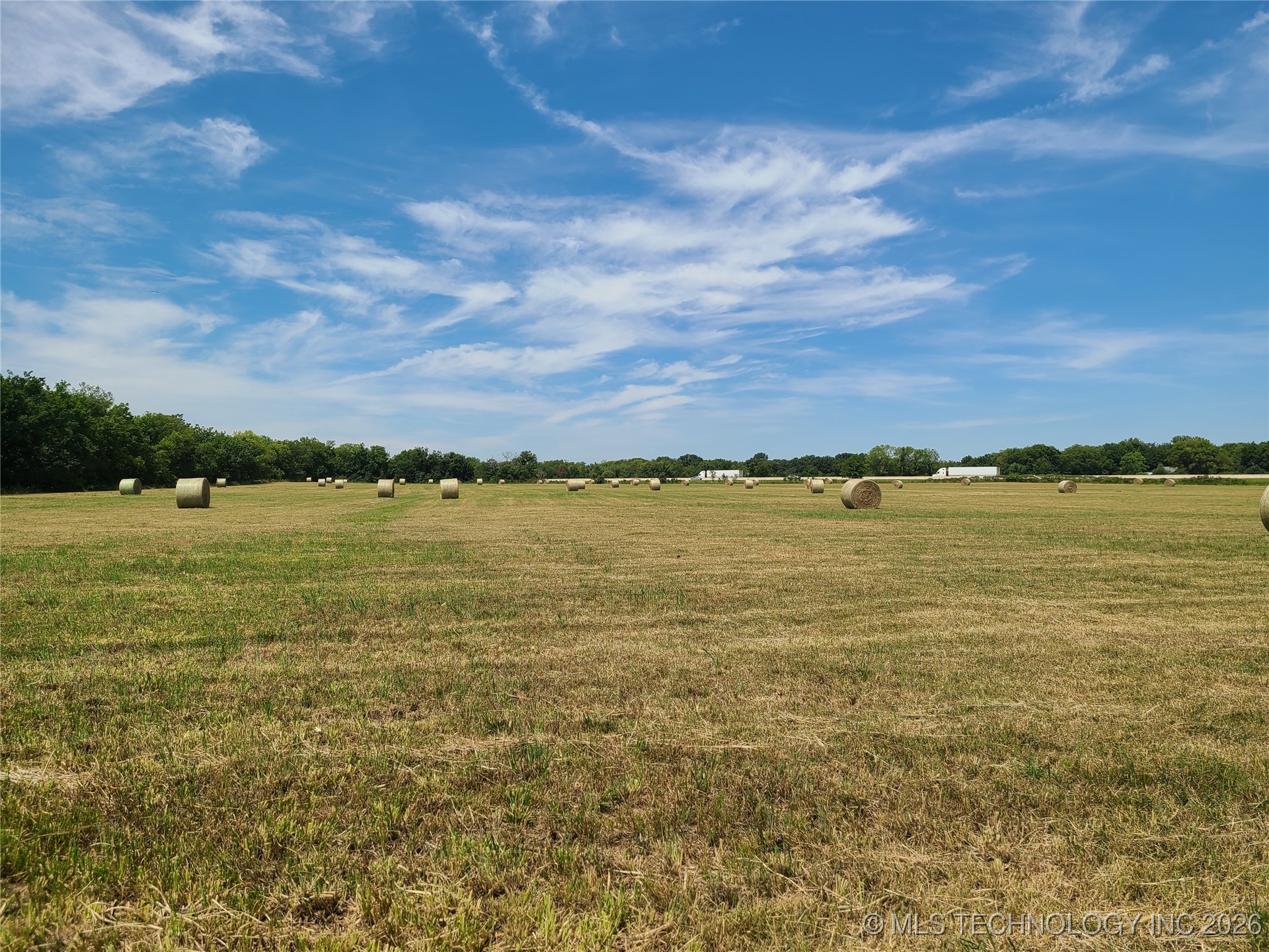 3165 W 370 Road Property Photo 9