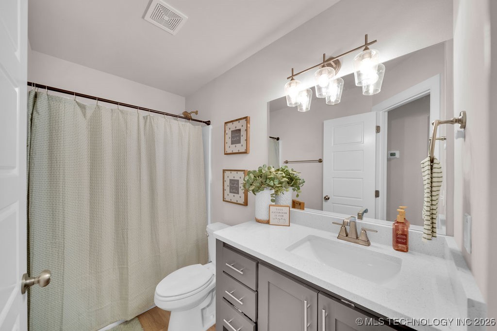 14736 S Maplewood Place Property Photo 18