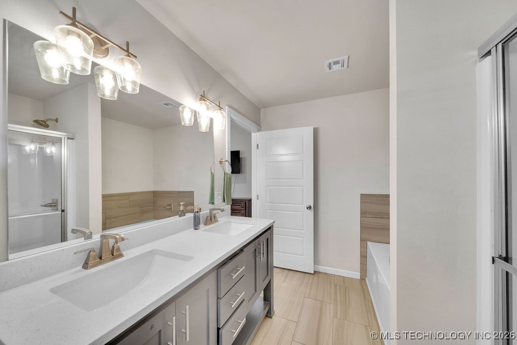 14736 S Maplewood Place Property Photo 24