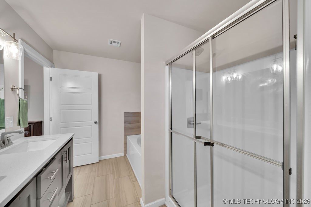 14736 S Maplewood Place Property Photo 25