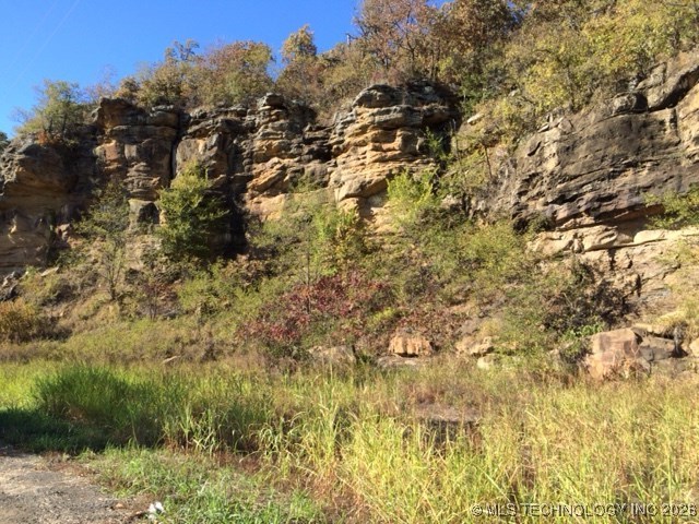 19 Breckenridge Street Property Photo 8