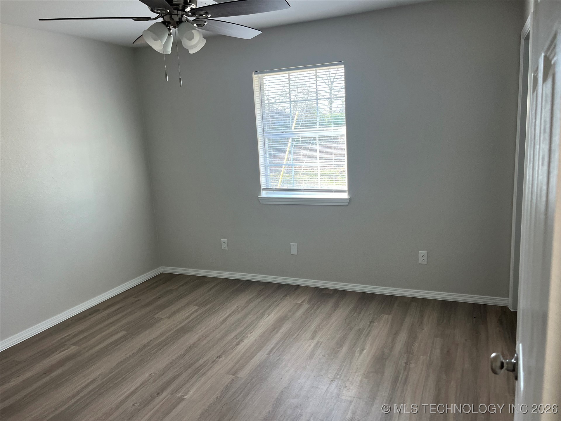 707 S 14 Street Property Photo 6