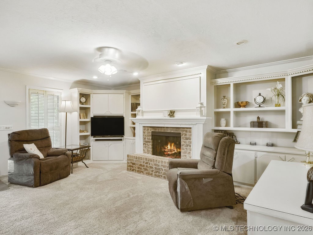 301 S Byrd Property Photo 8