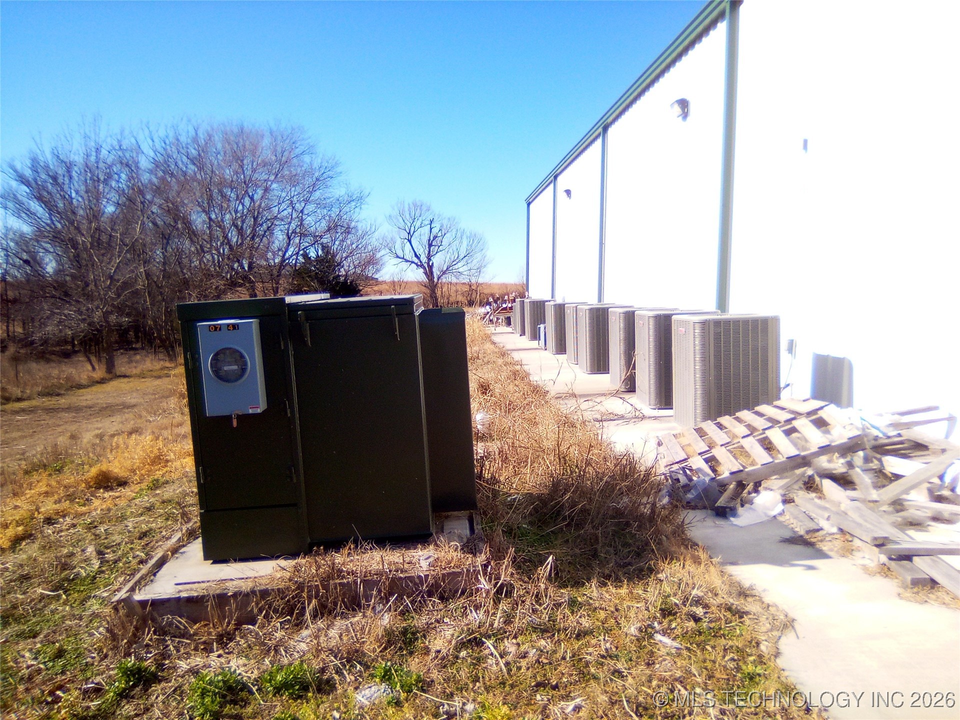 401091 W 1200 Road Property Photo 16