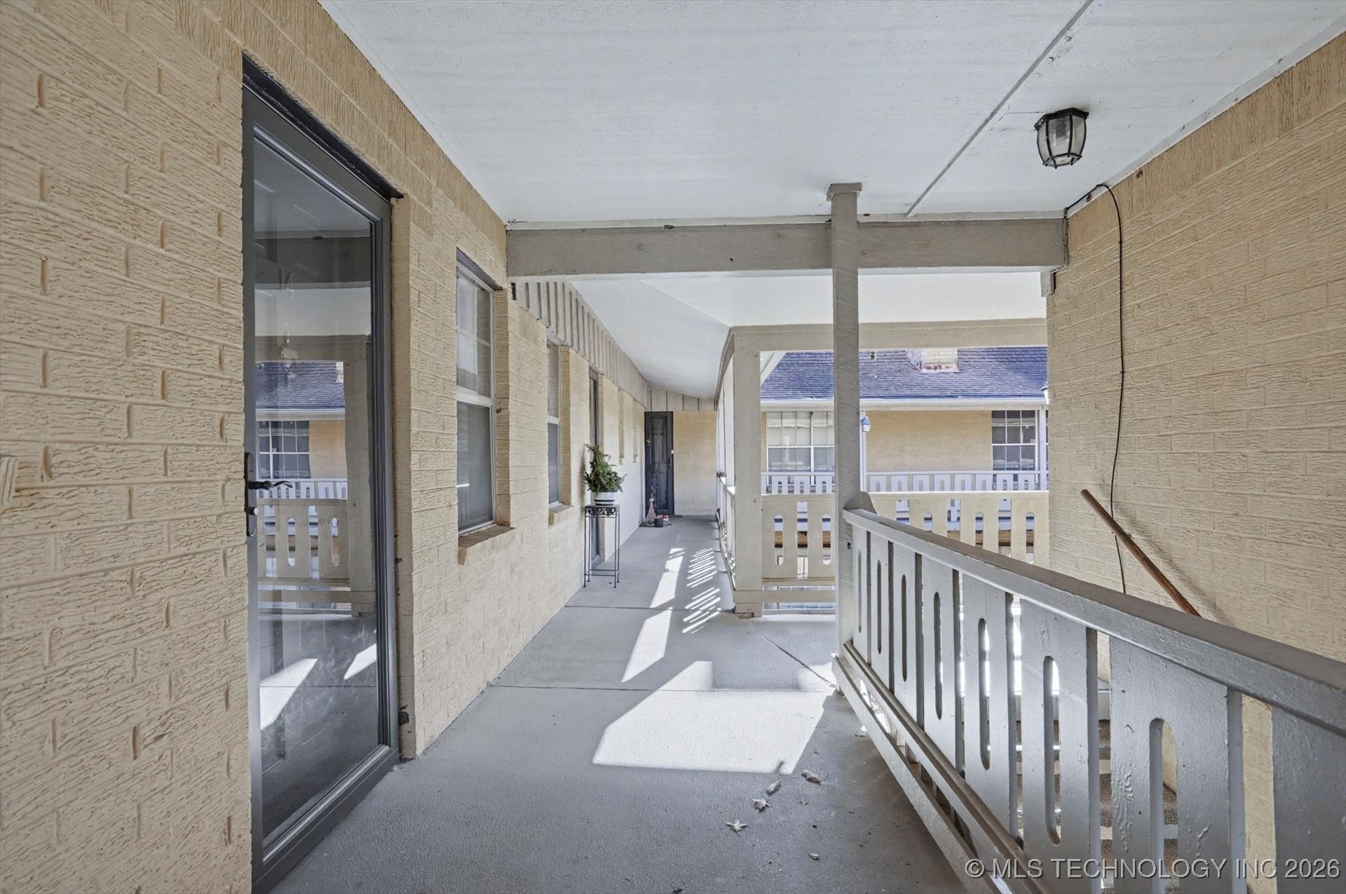 1107 E 45th Place S EU14 Property Photo 1