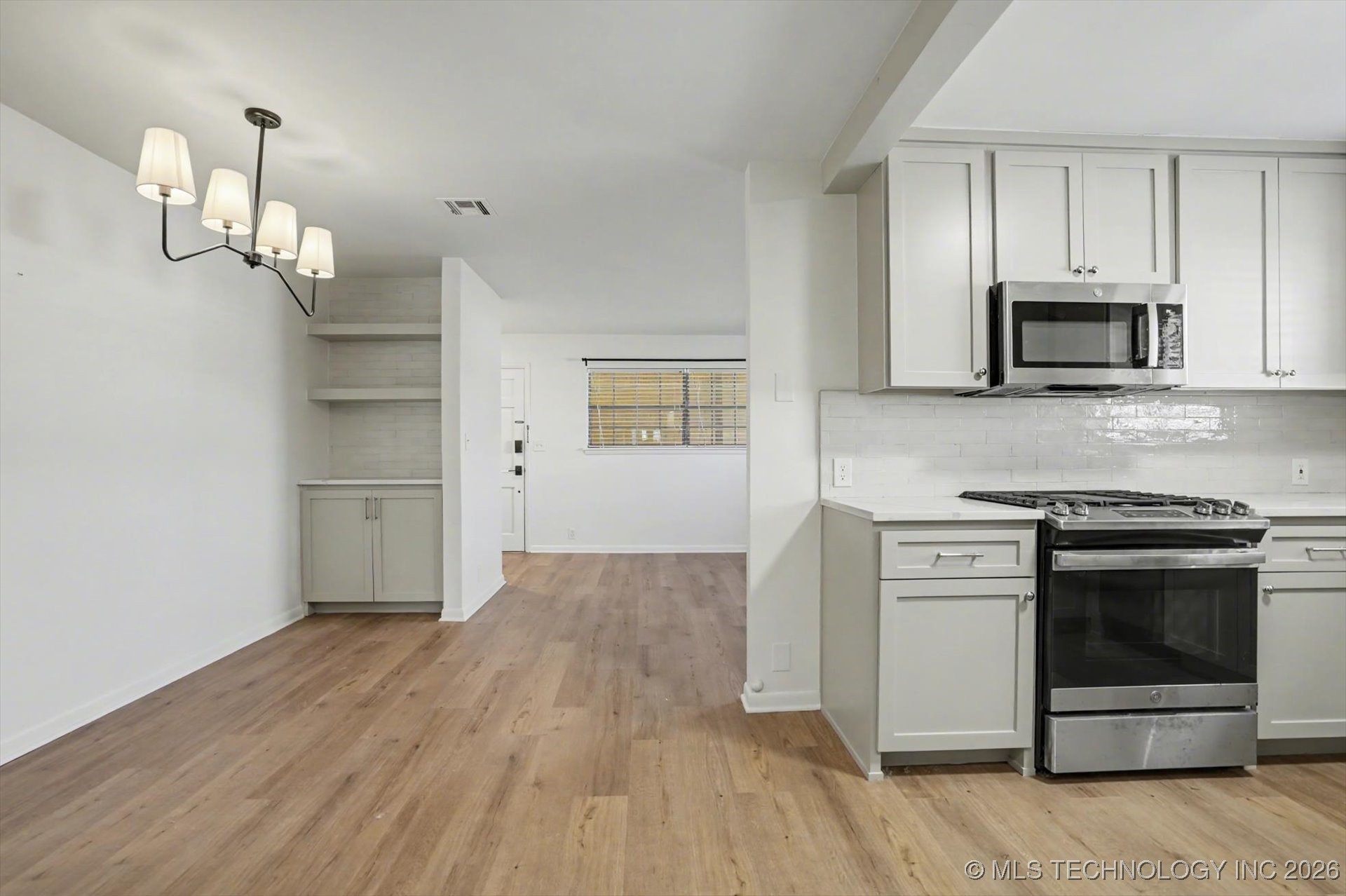 1107 E 45th Place S Eu14 Property Photo 11