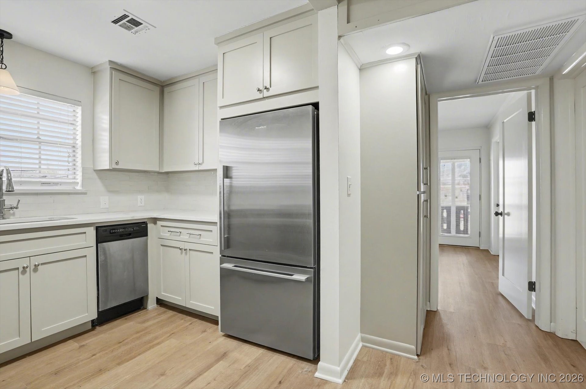 1107 E 45th Place S Eu14 Property Photo 15