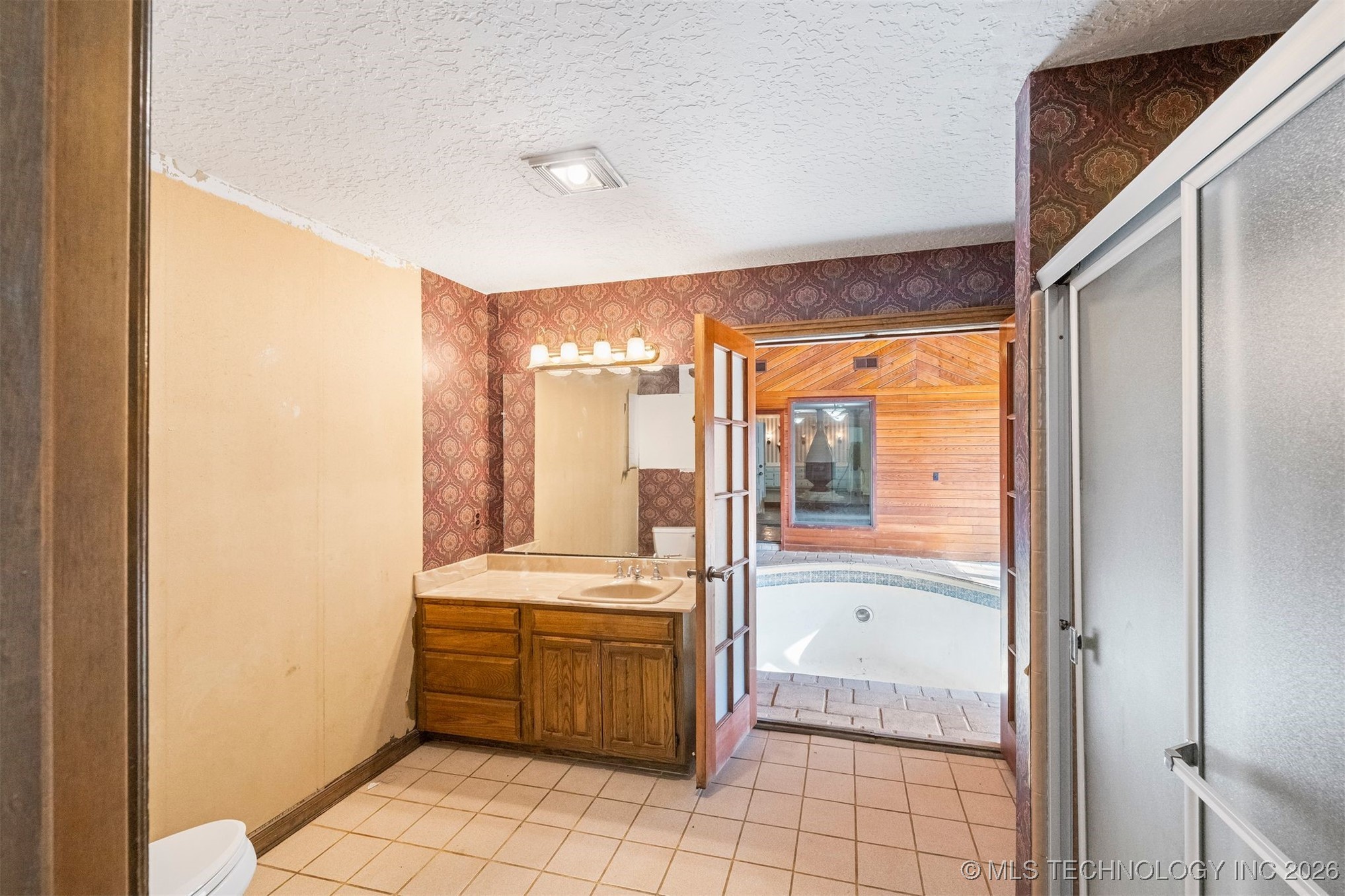 7455 S Sleepy Hollow Drive Property Photo 4