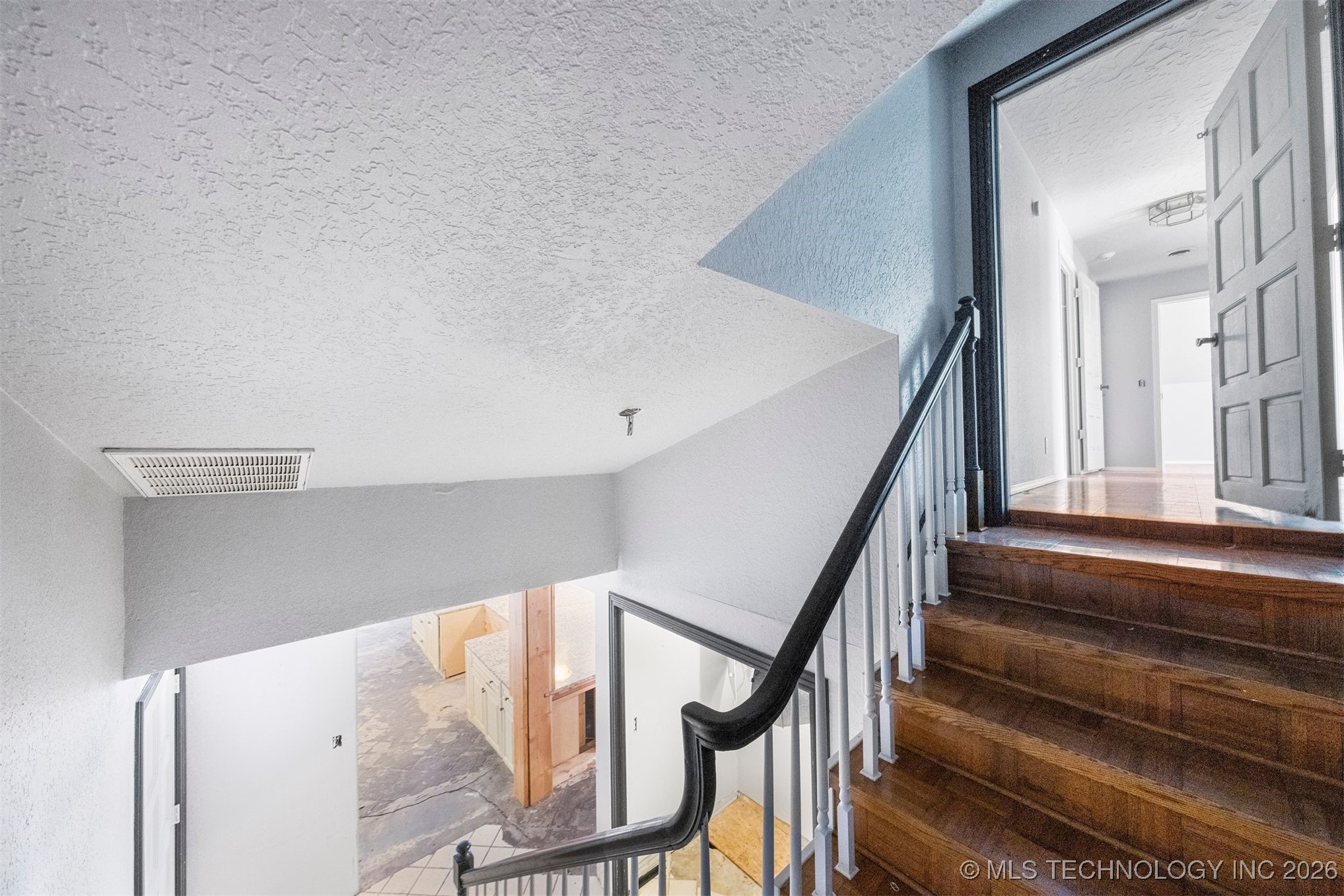 7455 S Sleepy Hollow Drive Property Photo 15