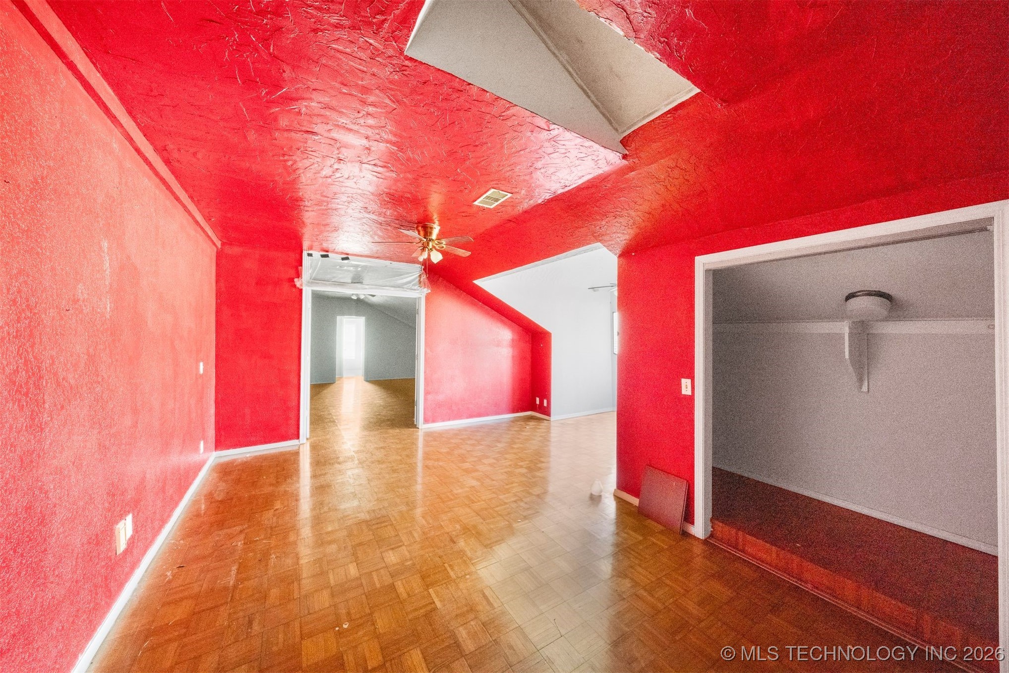 7455 S Sleepy Hollow Drive Property Photo 34