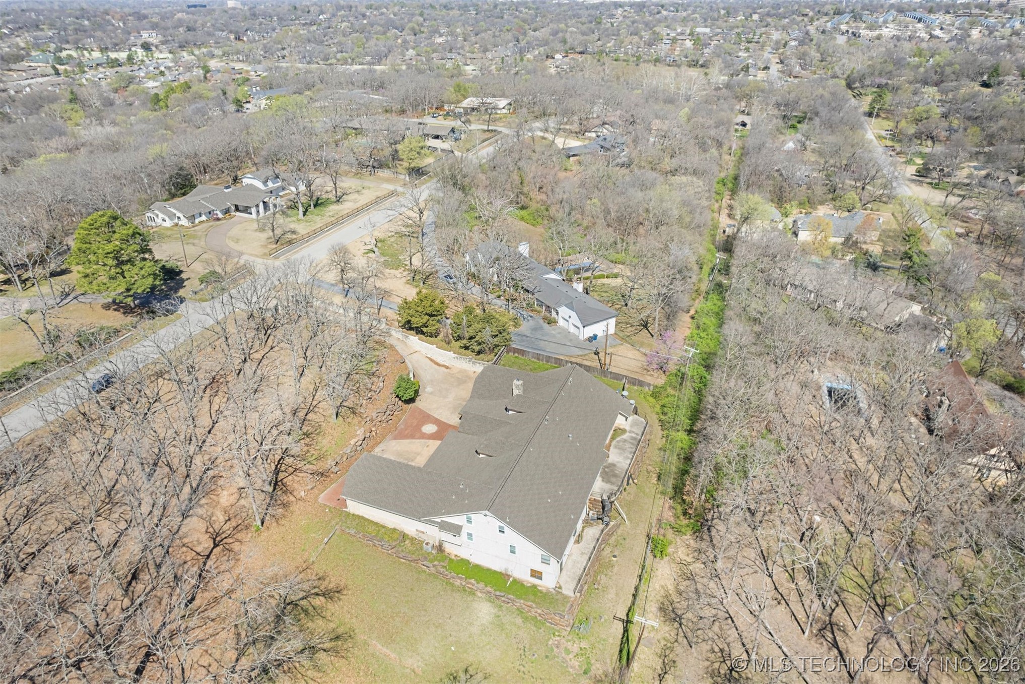7455 S Sleepy Hollow Drive Property Photo 39
